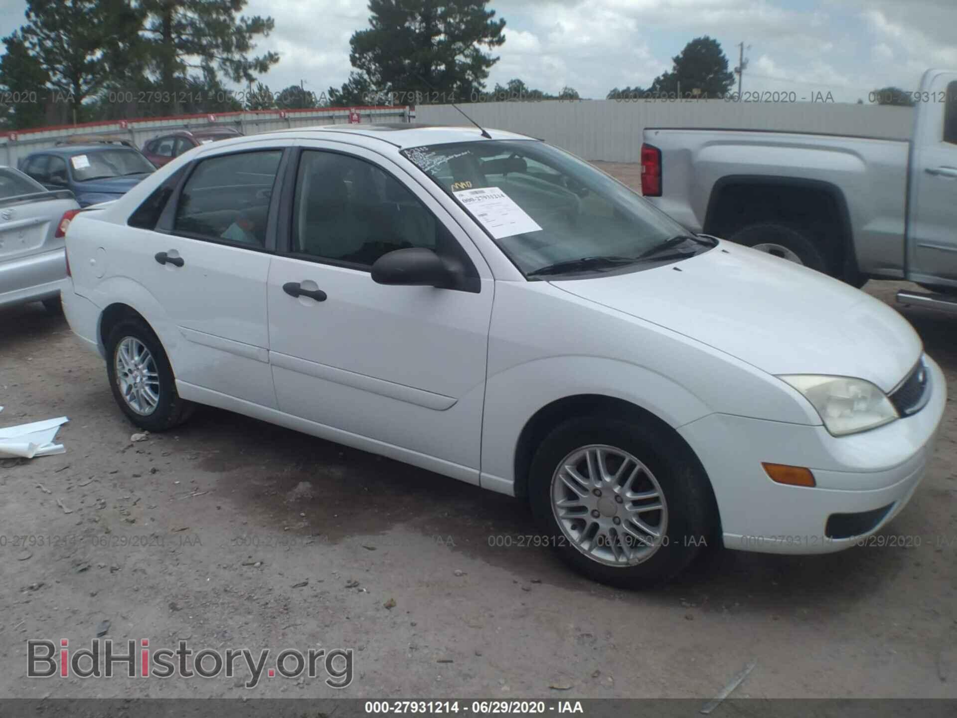 Photo 1FAFP34N57W237674 - FORD FOCUS 2007