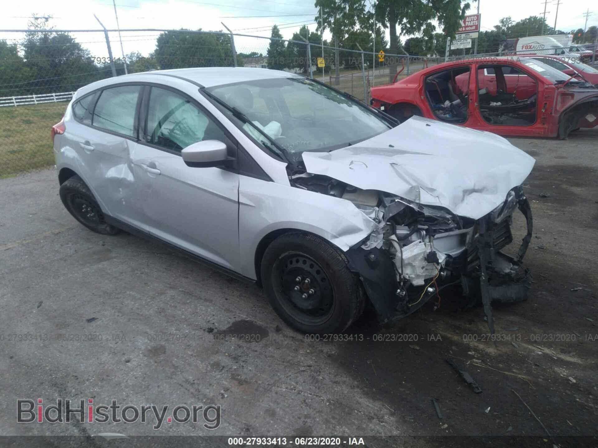 Photo 1FAHP3K23CL409195 - FORD FOCUS 2012