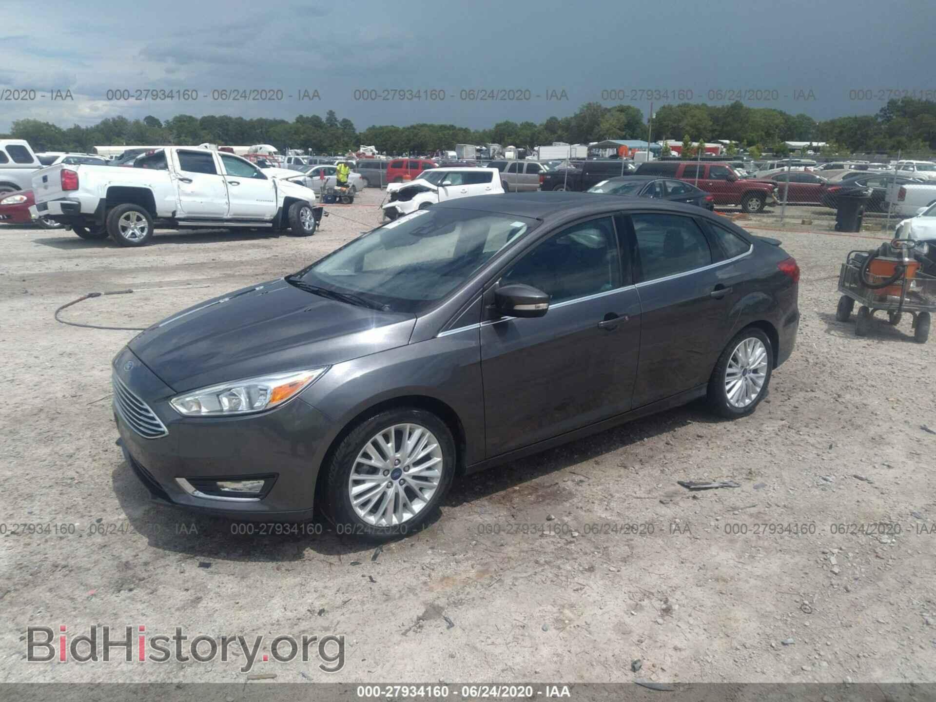 2017 FORD FOCUS - VIN: 1FADP3J20HL241216 - Фото 2