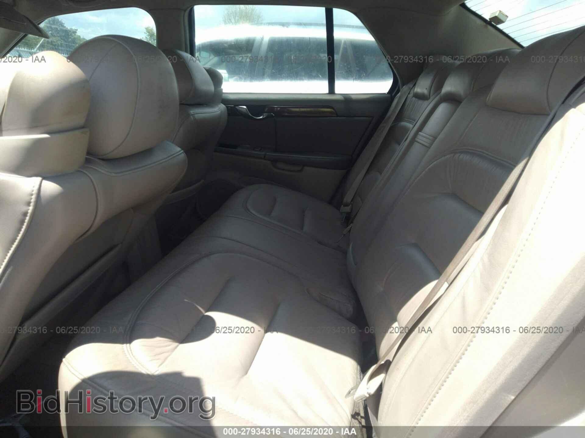 2003 CADILLAC DEVILLE - VIN: 1G6KD54YX3U254146 - Photo 8