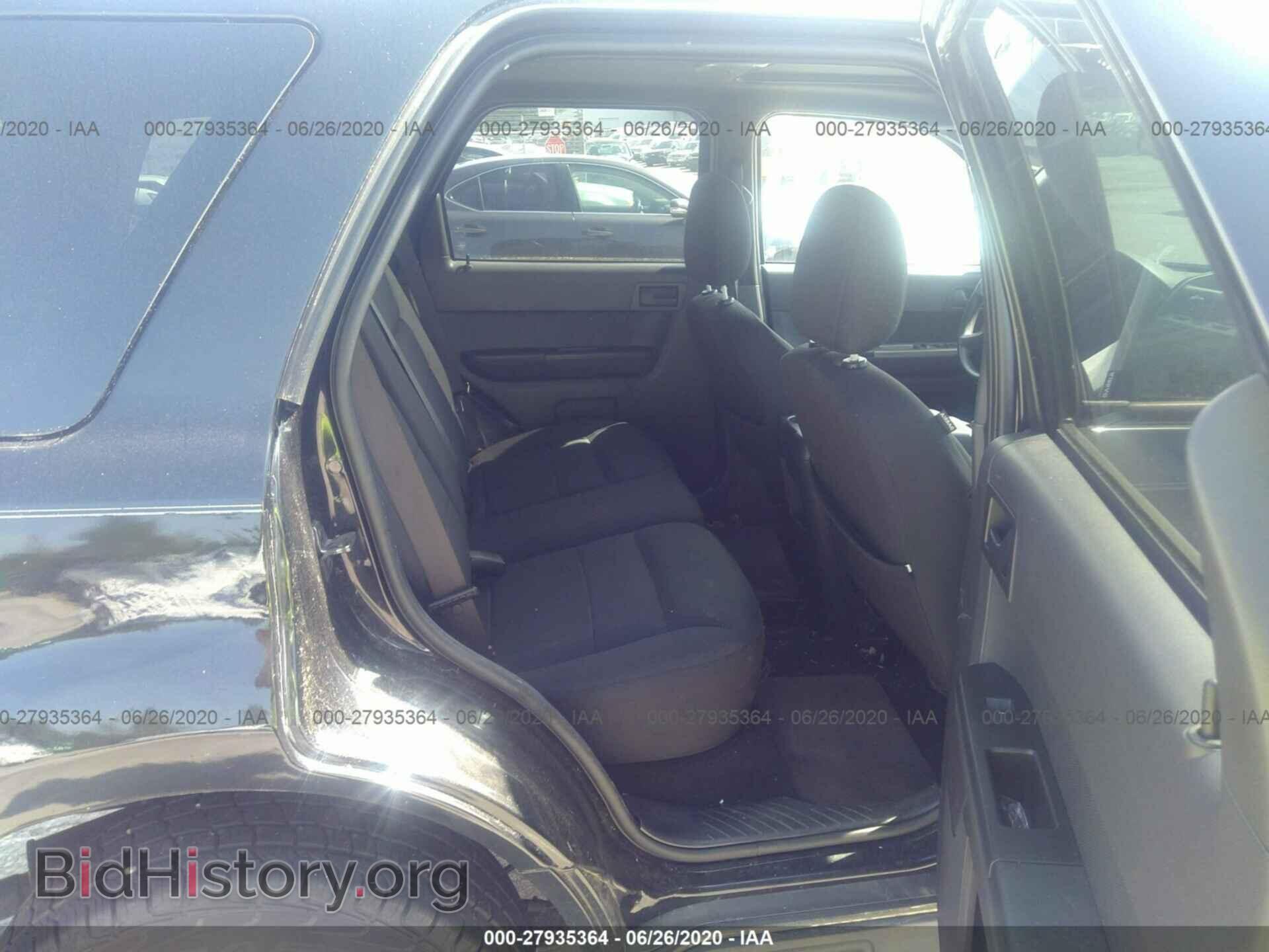 2008 FORD ESCAPE - VIN: 1FMCU03188KD14643 - Фото 8