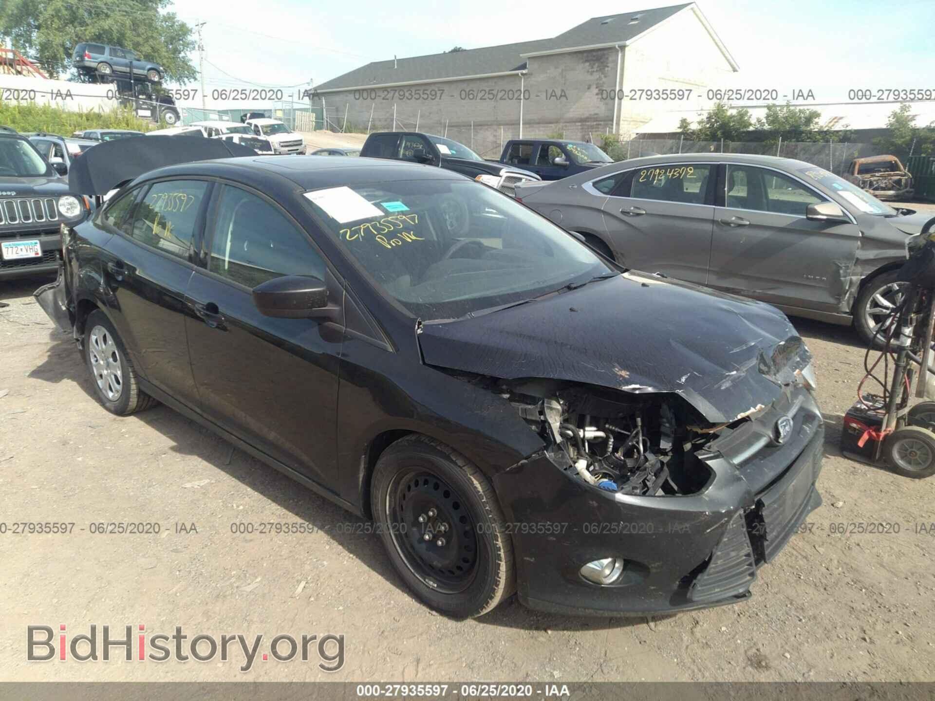 Photo 1FAHP3F27CL120041 - FORD FOCUS 2012