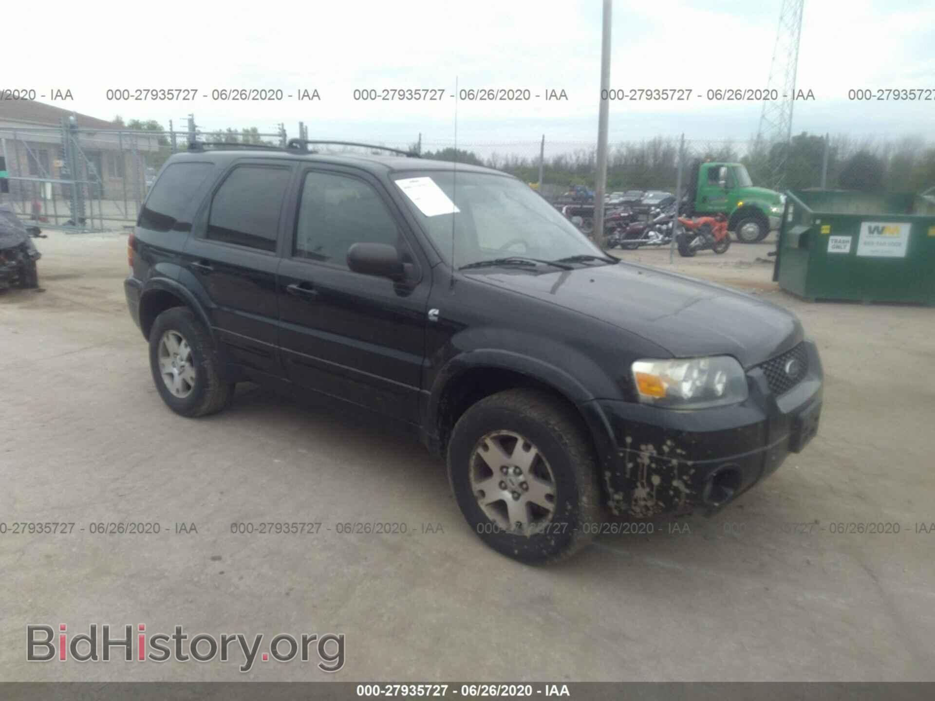 Photo 1FMYU94185KB03897 - FORD ESCAPE 2005