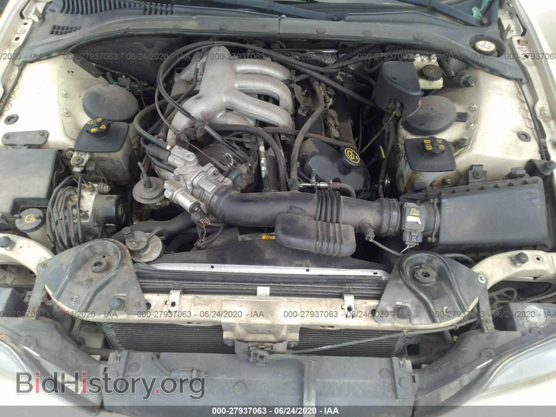 2000 LINCOLN LS - VIN: 1LNHM86S9YY761066 - Photo 10