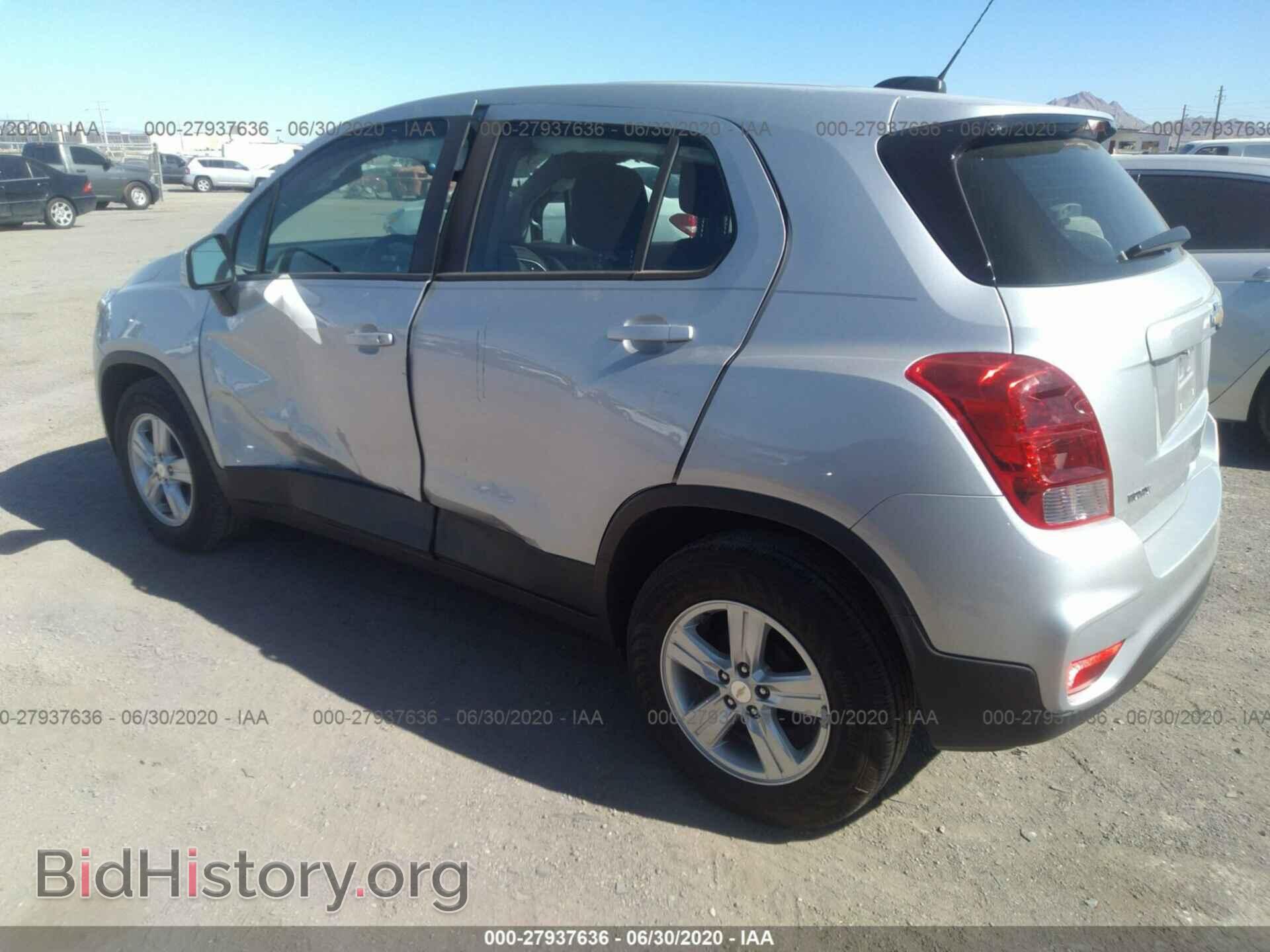 2019 CHEVROLET TRAX - VIN: 3GNCJKSB3KL356346 - Фото 3