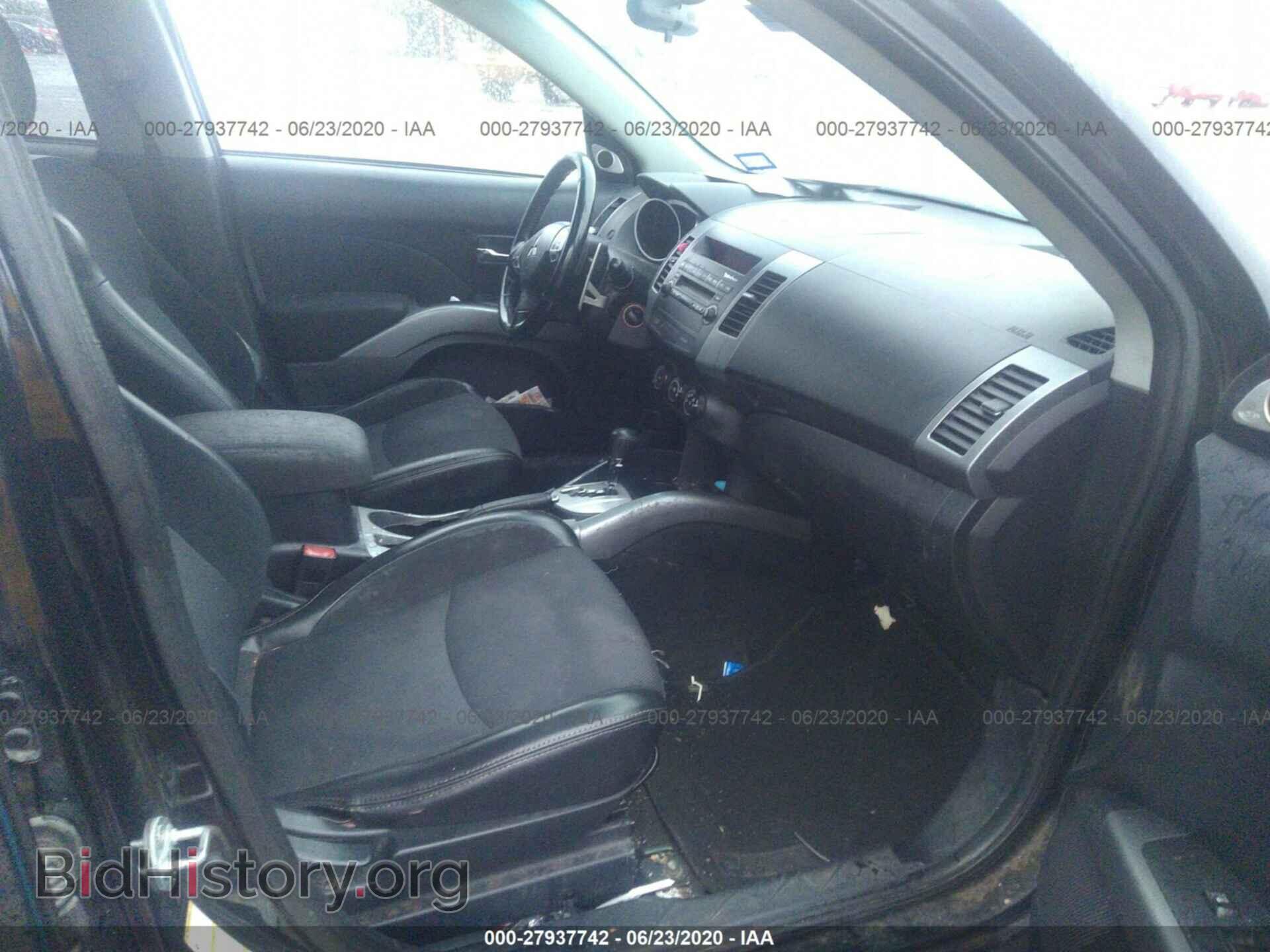 2009 MITSUBISHI OUTLANDER - VIN: JA4LS31W09Z007724 - Photo 5