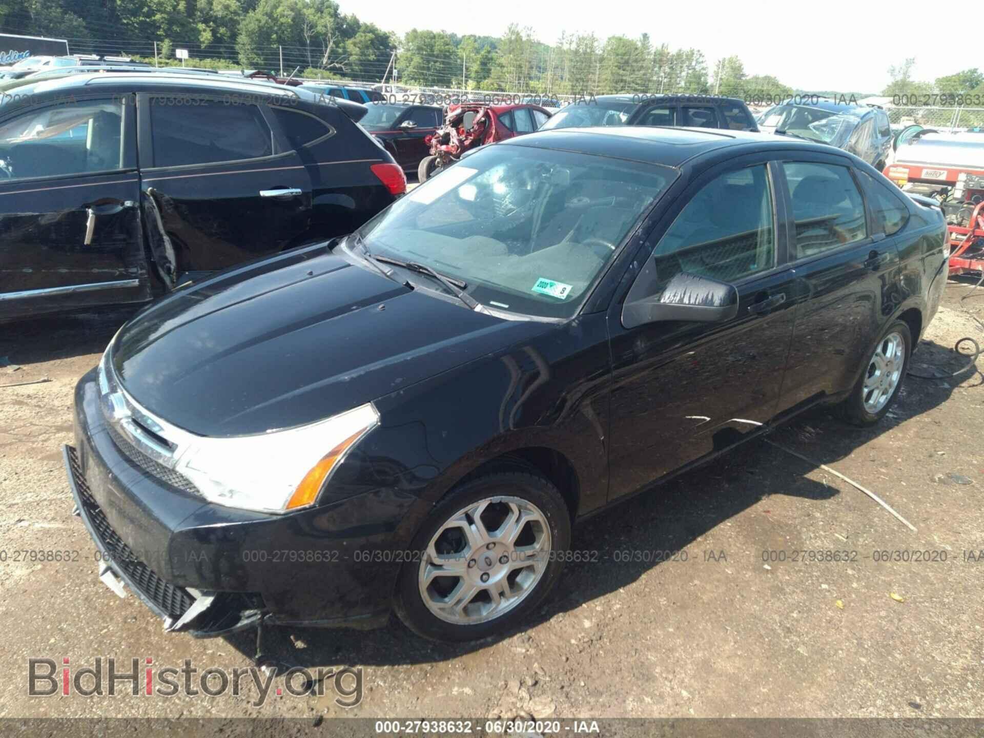 2009 FORD FOCUS - VIN: 1FAHP36N19W144823 - Photo 2