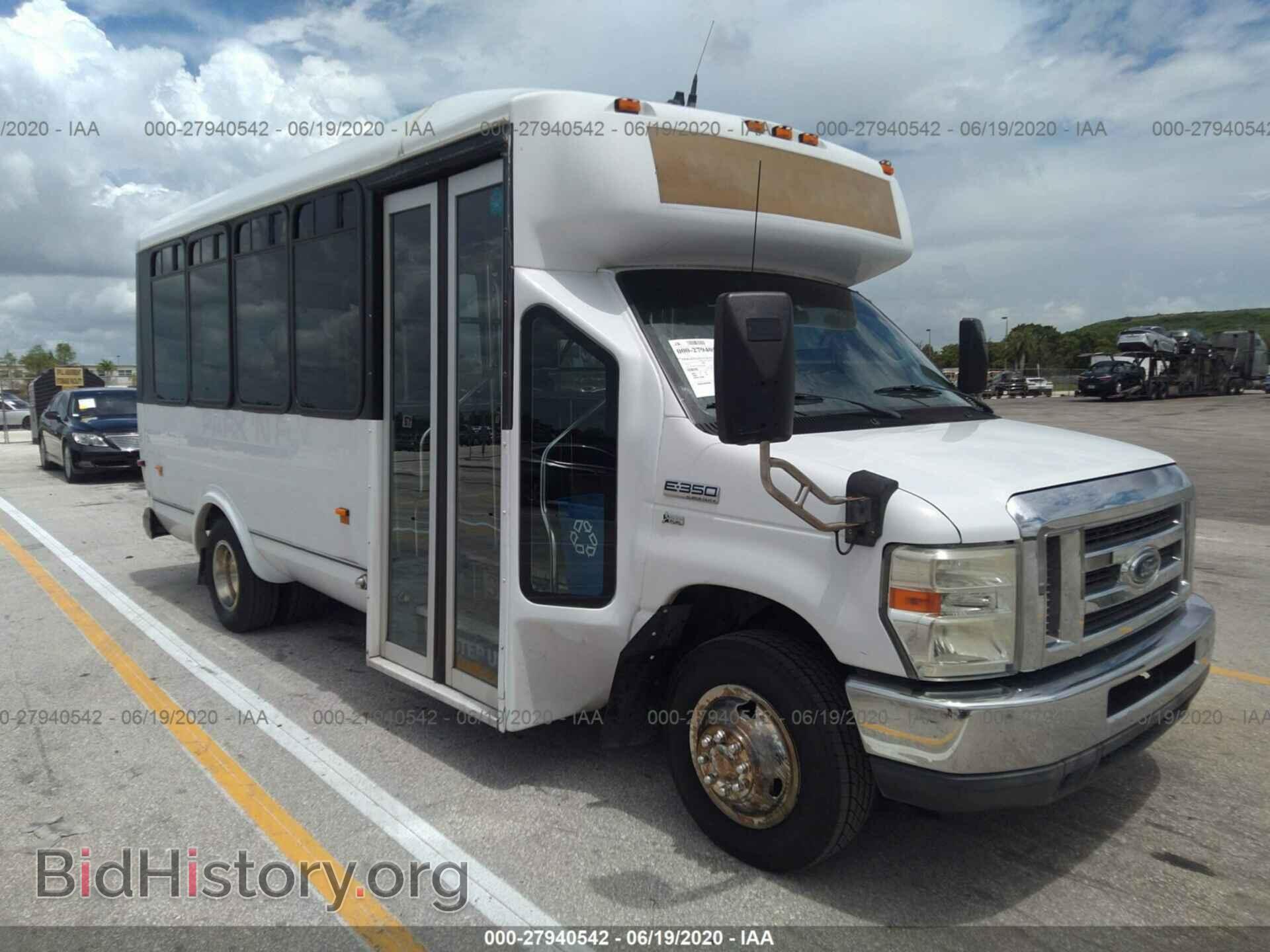Photo 1FDEE3FL3BDA86843 - FORD ECONOLINE 2011