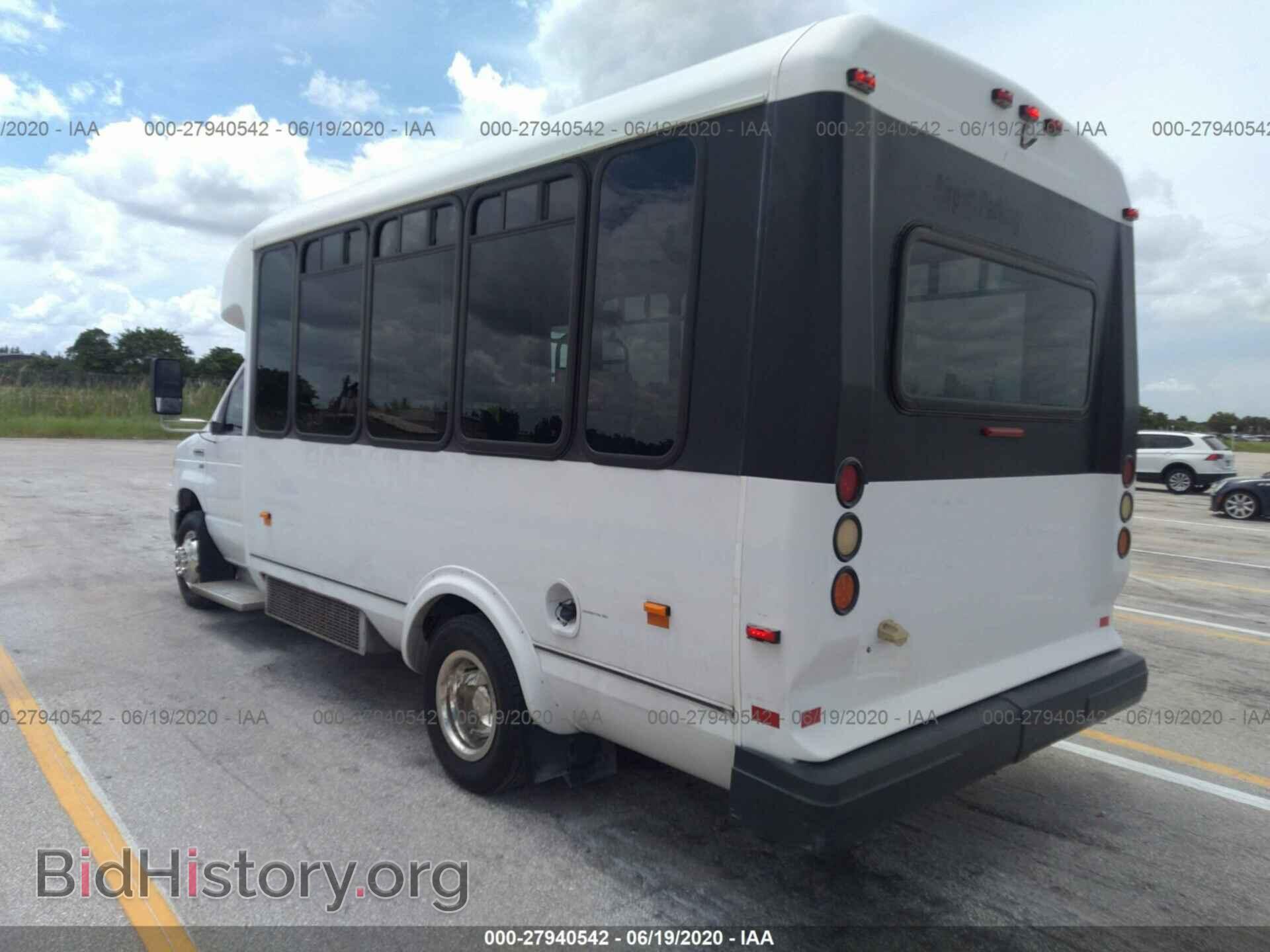2011 FORD ECONOLINE - VIN: 1FDEE3FL3BDA86843 - Фото 3