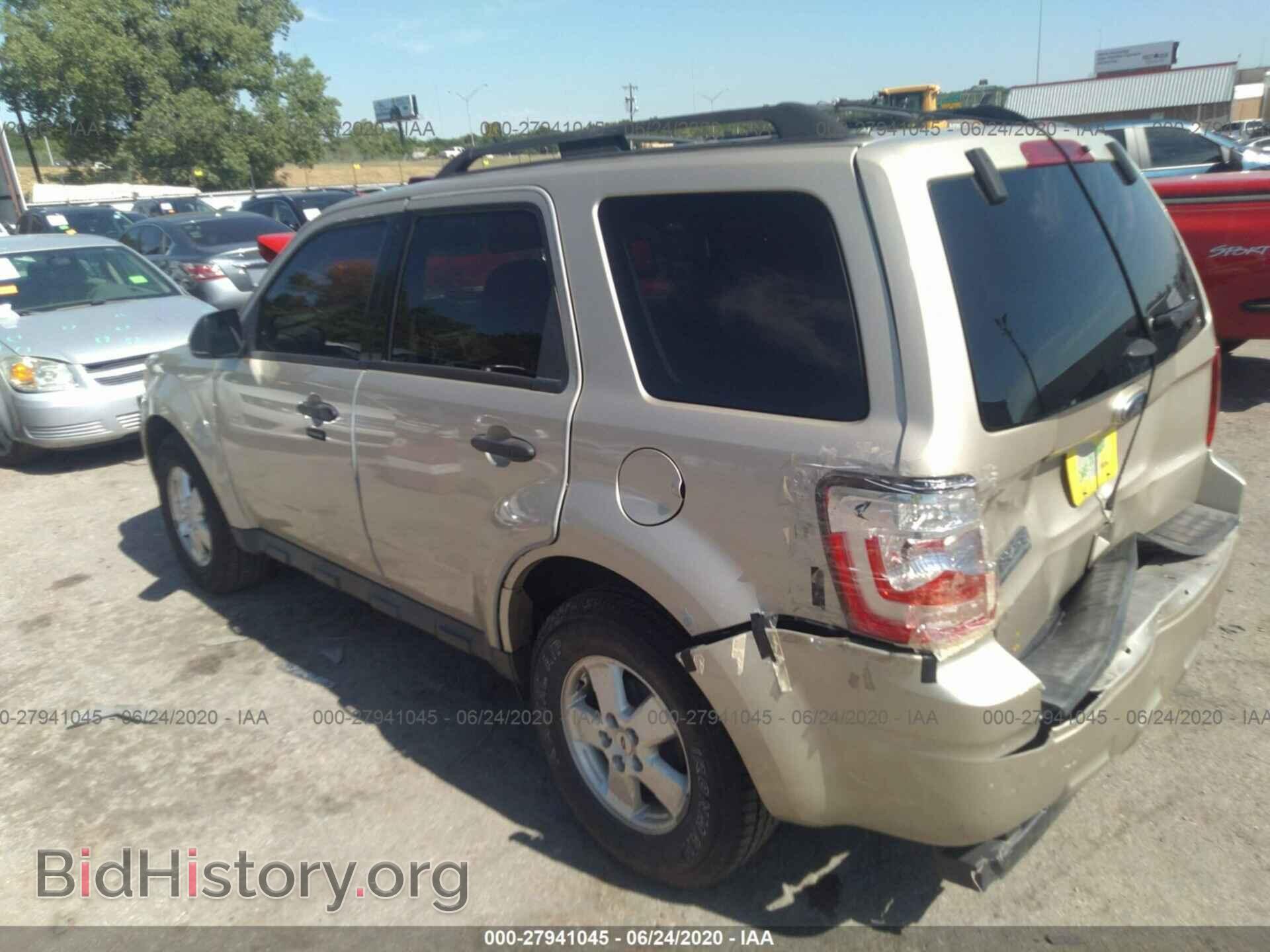 2011 FORD ESCAPE - VIN: 1FMCU0D73BKC63840 - Photo 3