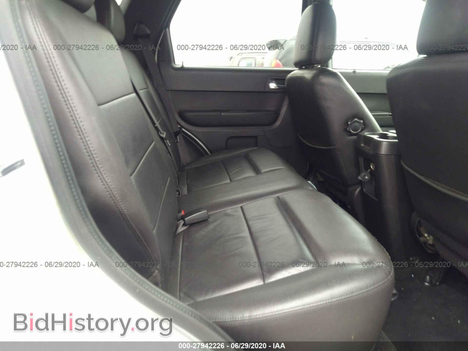 2011 FORD ESCAPE - VIN: 1FMCU0E70BKB67680 - Photo 8