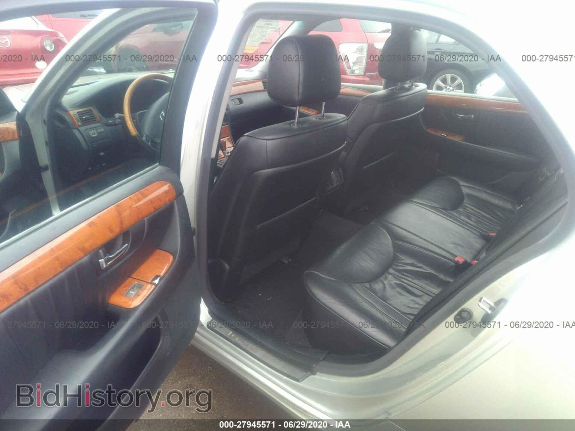 2001 LEXUS LS - VIN: JTHBN30FX10012902 - Фото 8