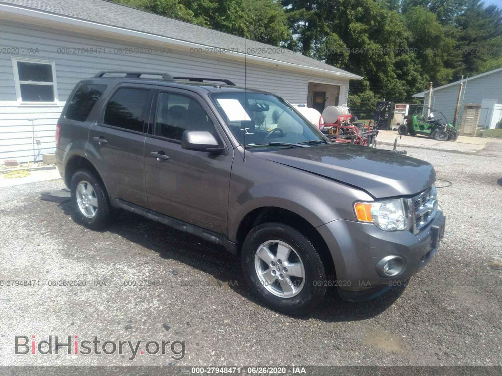 Фотография 1FMCU0D76BKA86314 - FORD ESCAPE 2011
