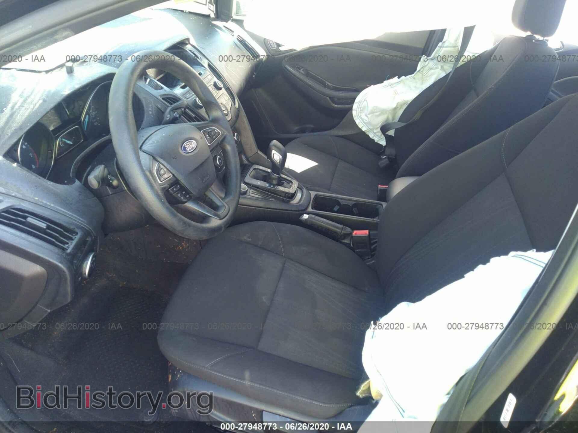 2017 FORD FOCUS - VIN: 1FADP3F27HL300044 - Photo 5