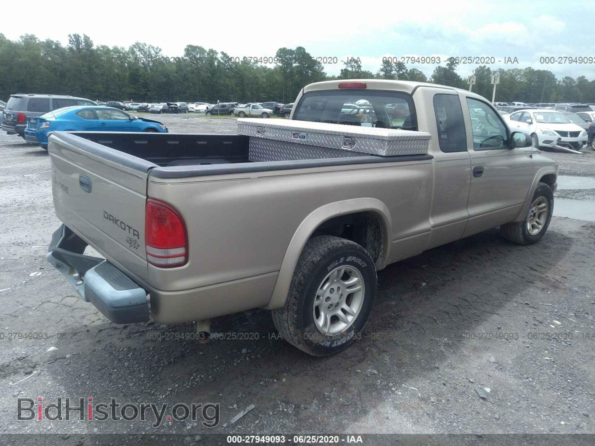 2004 DODGE DAKOTA - VIN: 1D7GL12K44S654218 - Фото 4