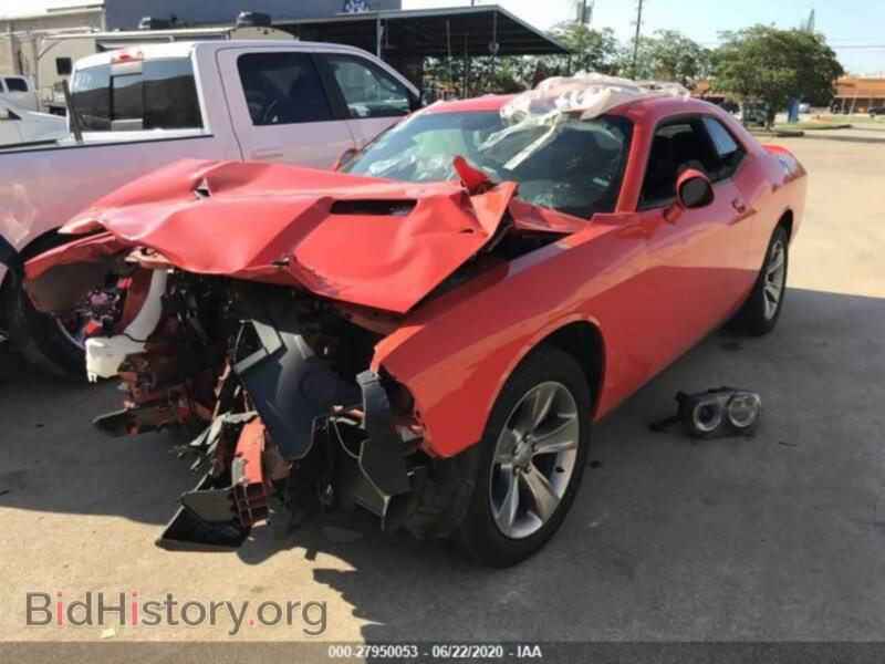 2019 Dodge CHALLENGER SXT (VIN 2C3CDZAG6KH723291) — фото 1 из 10, IAAI, повреждение: передняя часть
