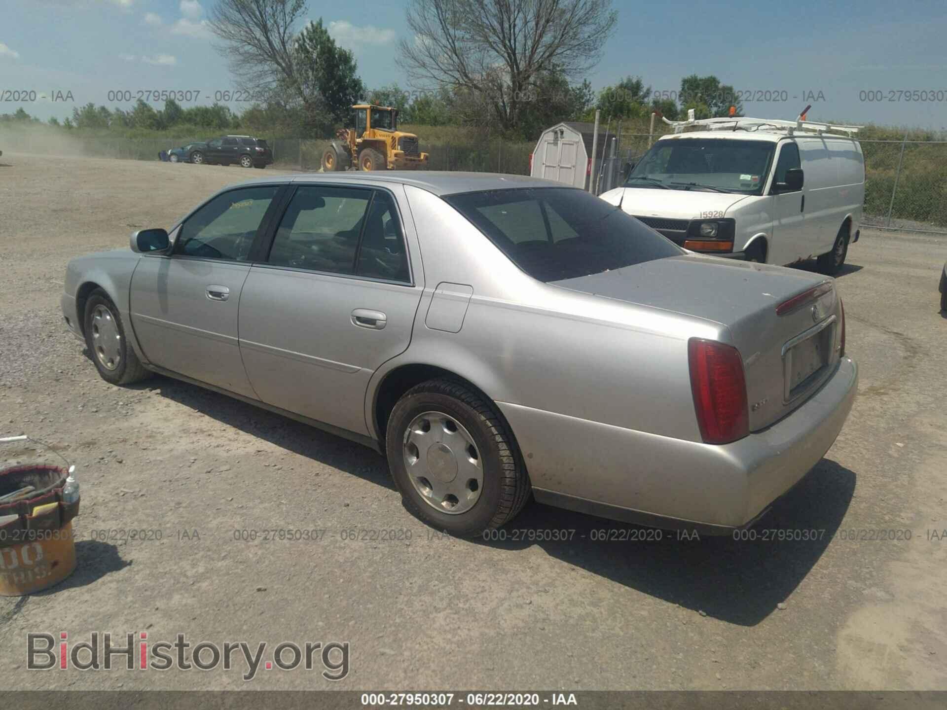 2004 CADILLAC DEVILLE - VIN: 1G6KD54Y84U173843 - Photo 3