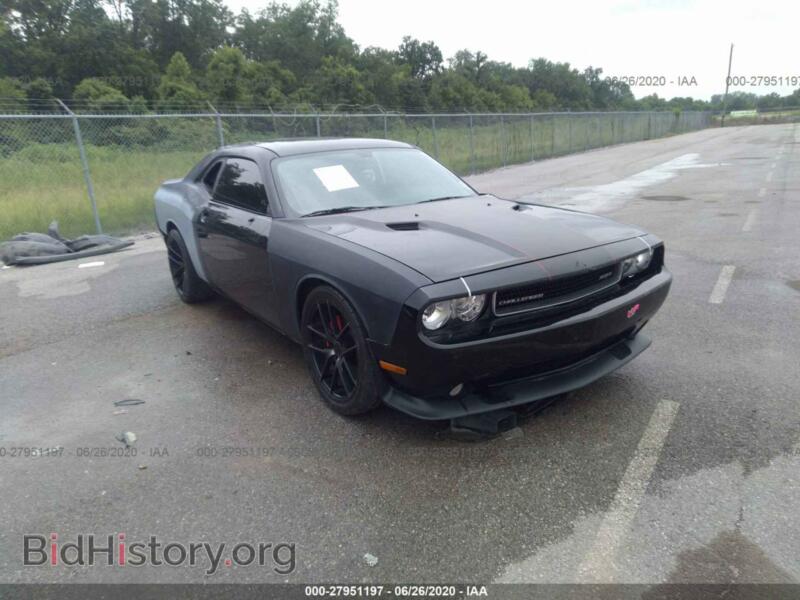 2011 Dodge CHALLENGER SRT-8 (VIN 2B3CJ7DJ1BH530693) — фото 1 из 12, IAAI, повреждение: по всему кузову
