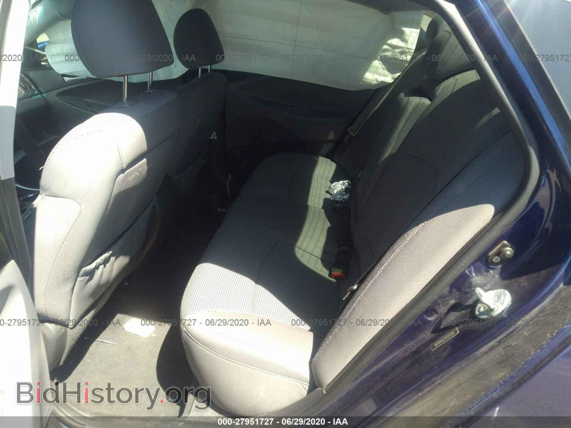 2012 HYUNDAI SONATA - VIN: 5NPEB4AC2CH351290 - Фото 8