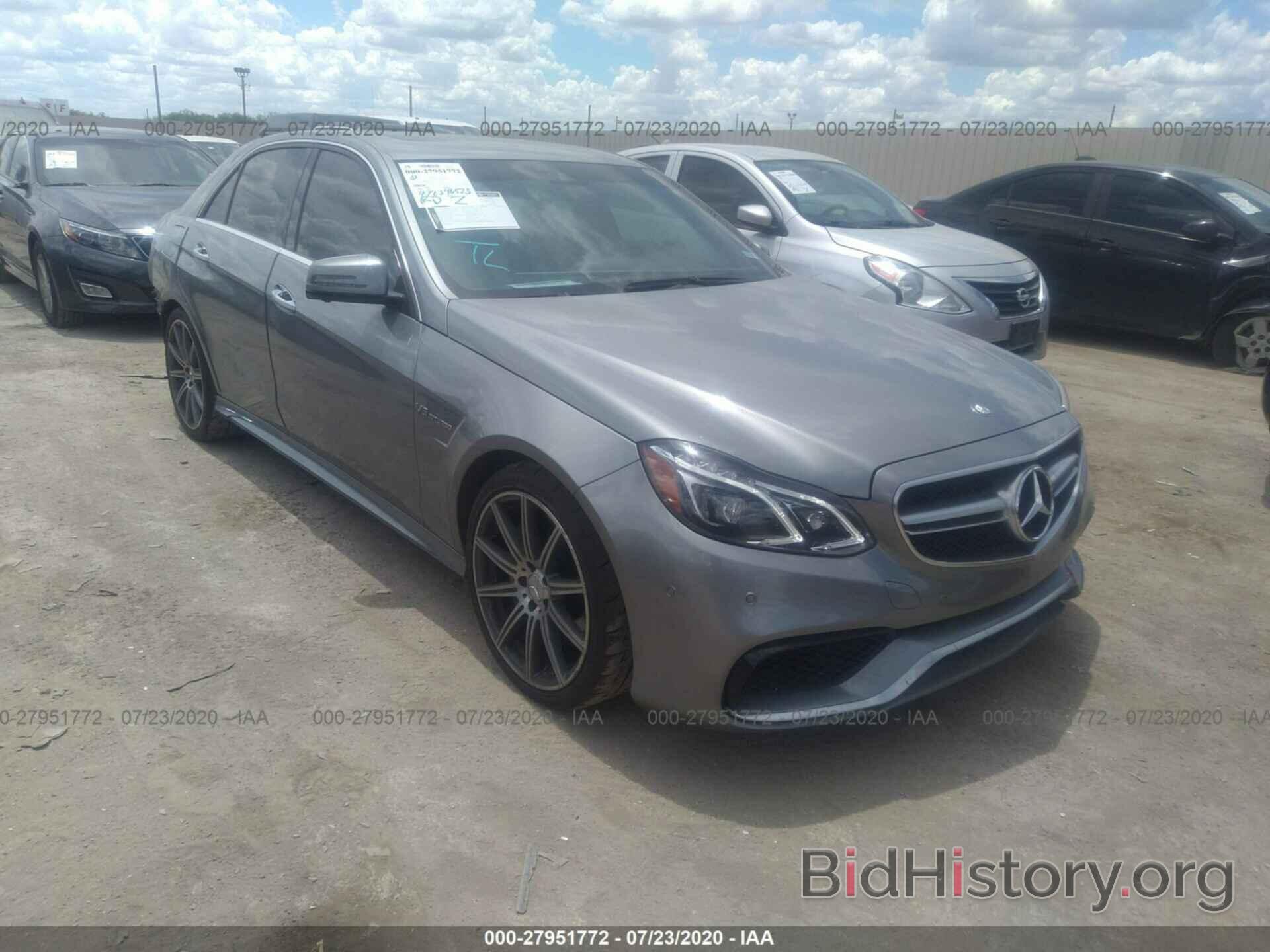 Photo WDDHF9CB9EA885003 - MERCEDES-BENZ E-CLASS 2014