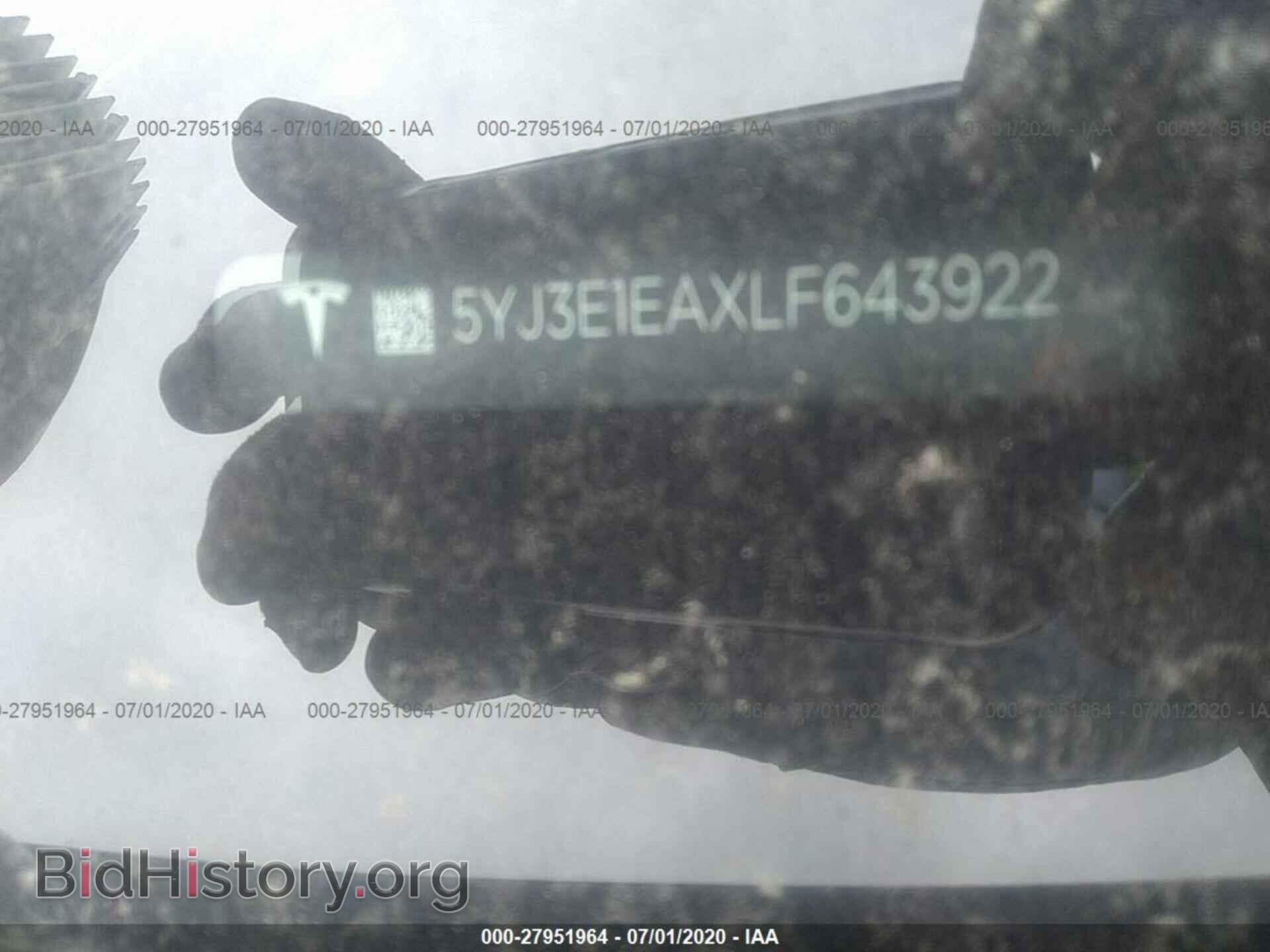 2020 TESLA MODEL 3 - VIN: 5YJ3E1EAXLF643922 - Photo 9