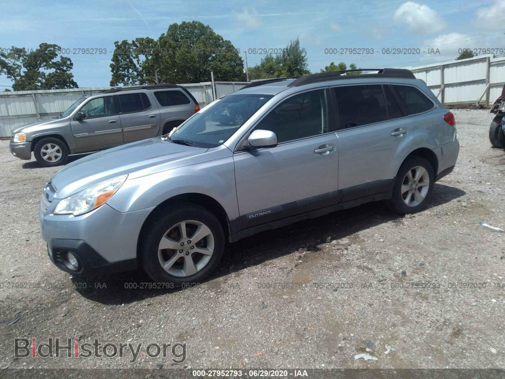 2013 SUBARU OUTBACK - VIN: 4S4BRBGC6D3298564 - Photo 2