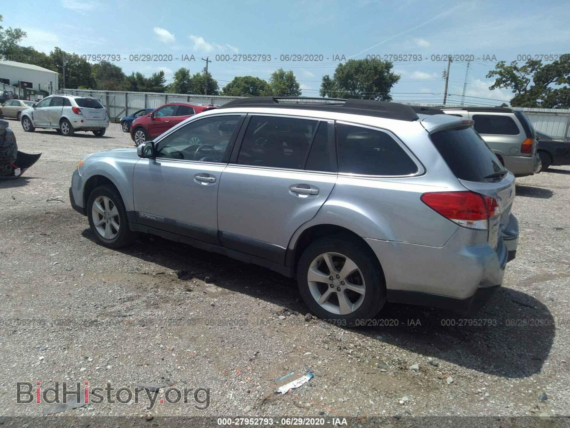 2013 SUBARU OUTBACK - VIN: 4S4BRBGC6D3298564 - Photo 3