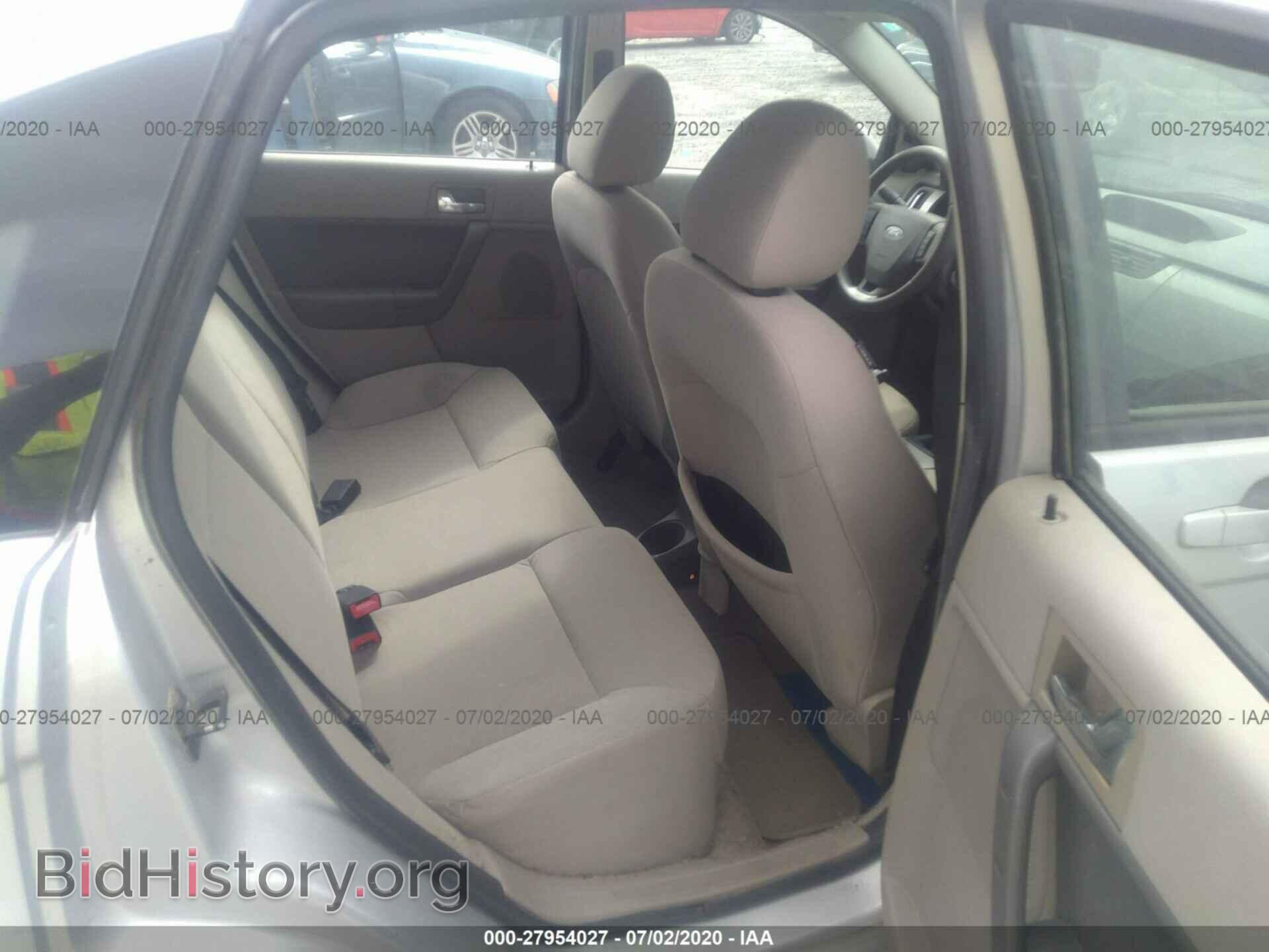 2009 FORD FOCUS - VIN: 1FAHP36N69W115043 - Фото 8