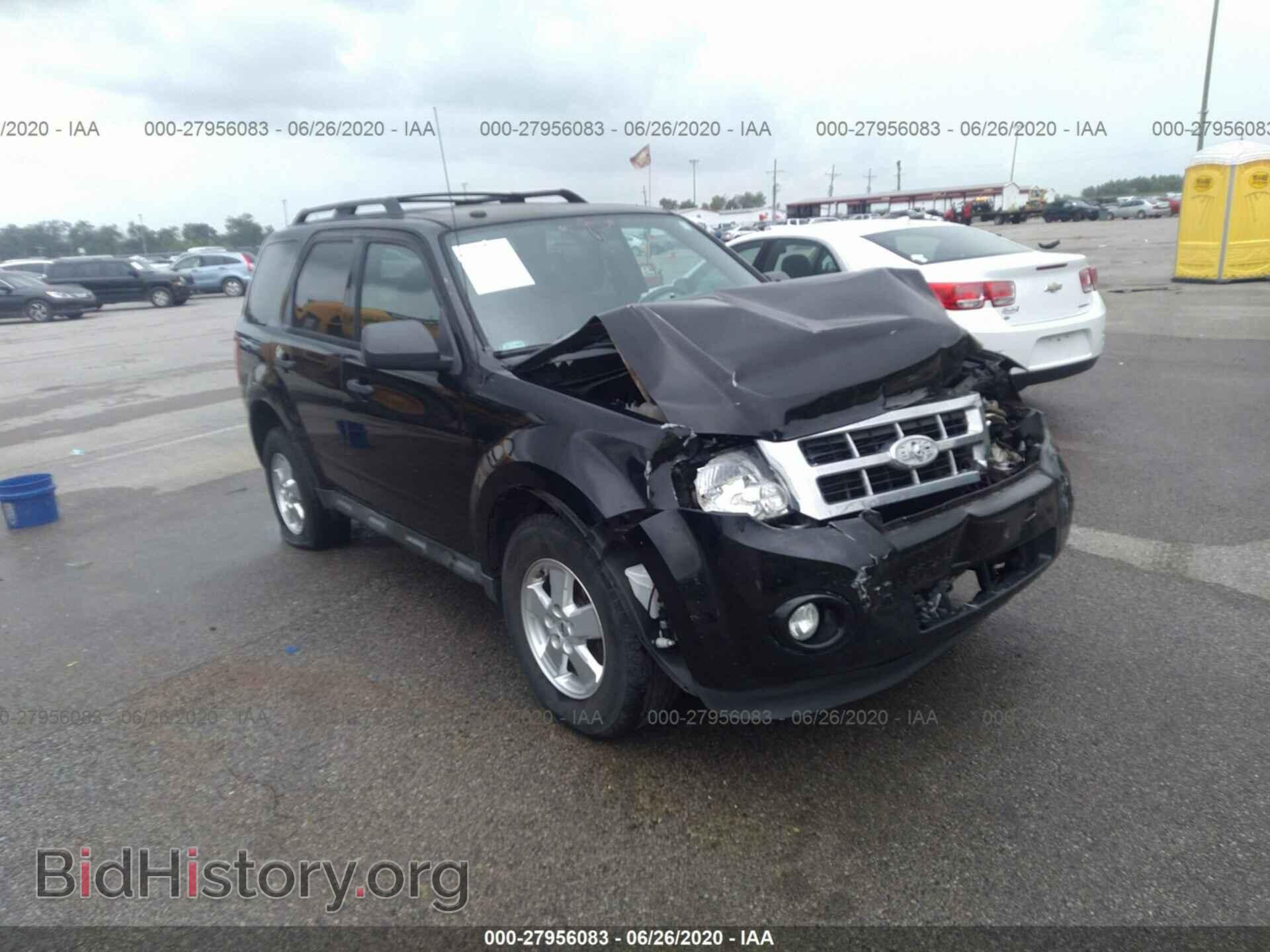 Фотография 1FMCU0DG2CKB49121 - FORD ESCAPE 2012