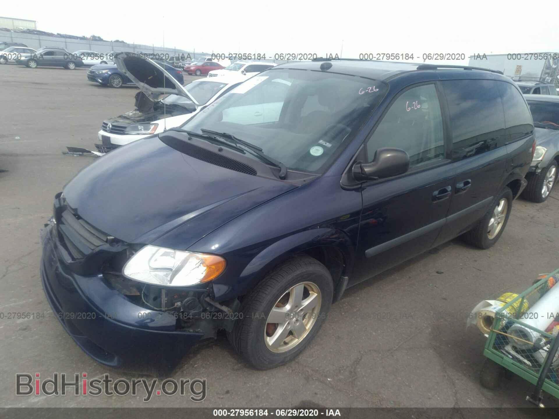 2005 DODGE CARAVAN - VIN: 1D8GP45R75B429318 - Фото 2