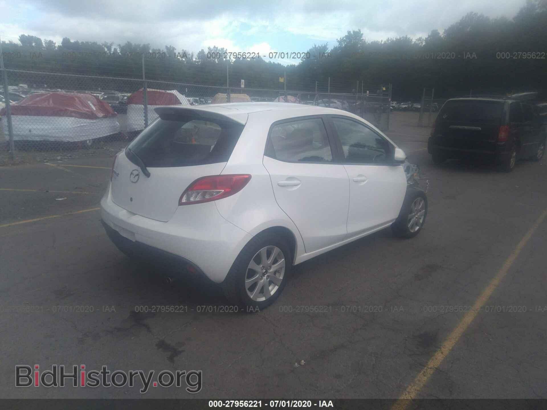 2013 MAZDA MAZDA2 - VIN: JM1DE1LY5D0158088 - Фото 4
