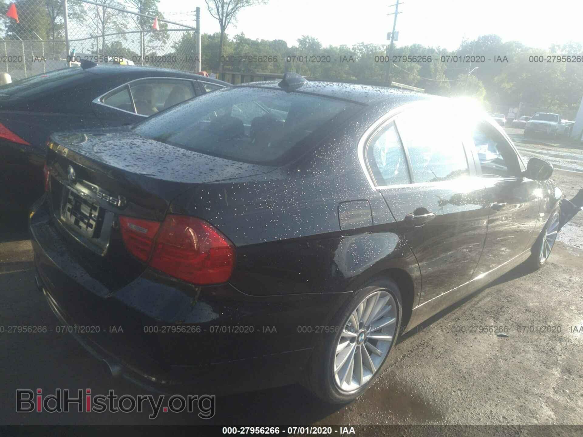 2009 BMW 335 - VIN: WBAPL33589A406966 - Фото 4