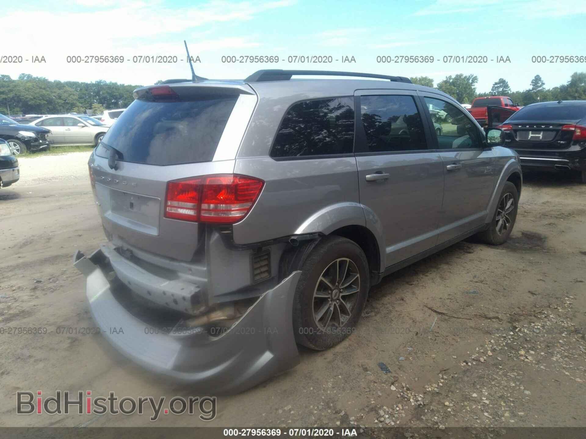 2018 DODGE JOURNEY - VIN: 3C4PDCAB3JT428184 - Фото 4