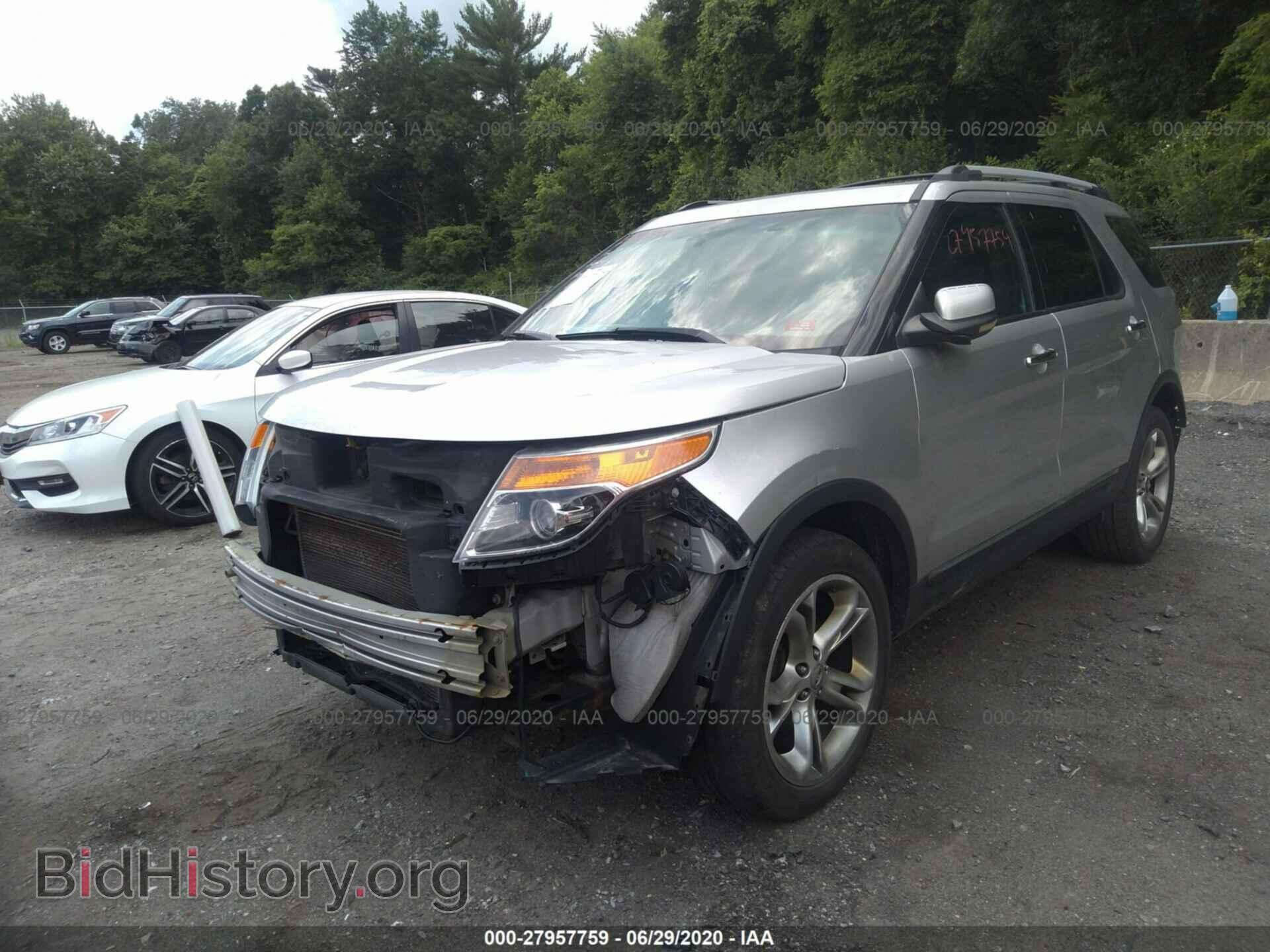 2011 FORD EXPLORER - VIN: 1FMHK8F82BGA40501 - Photo 2