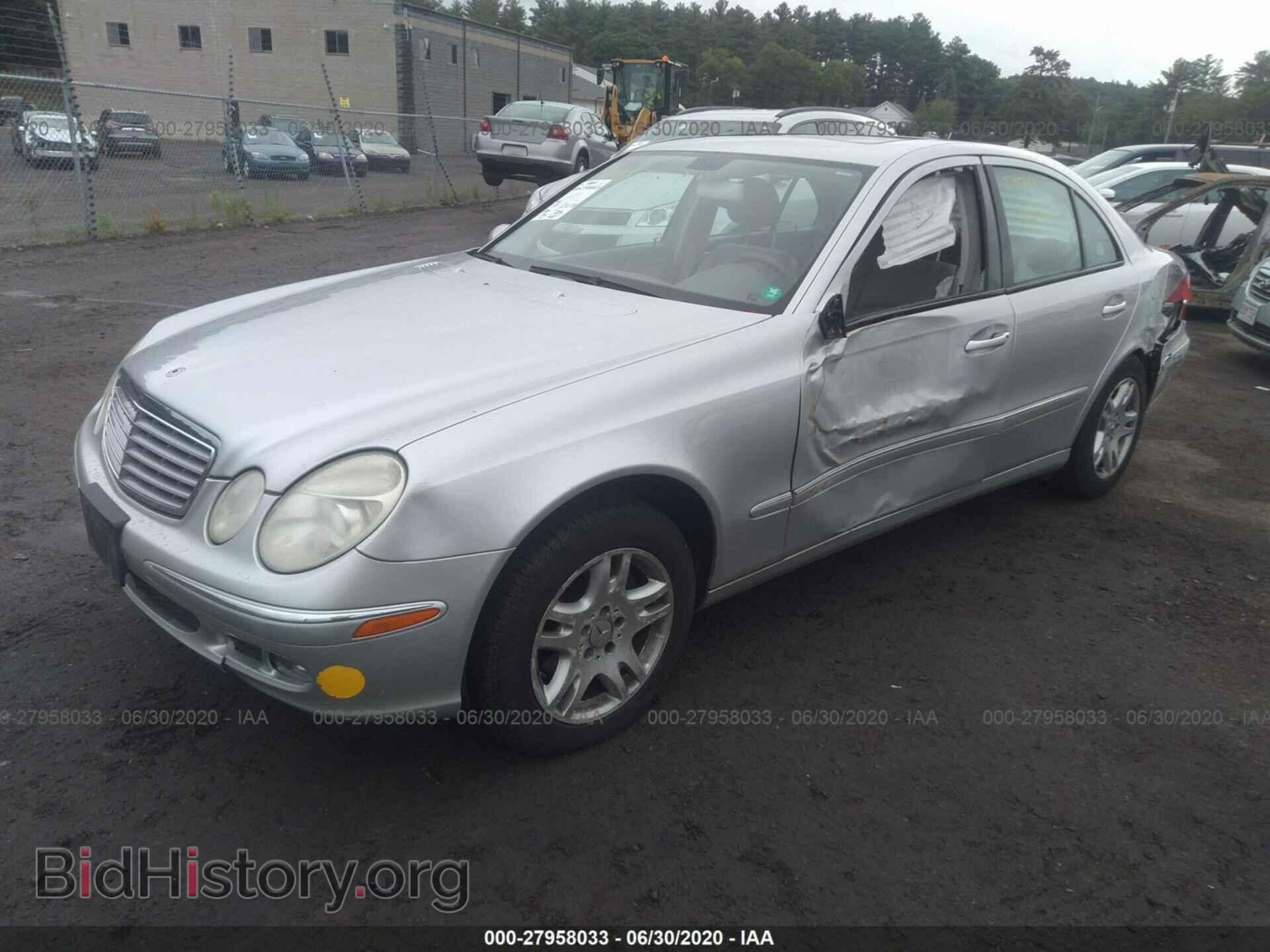 2005 MERCEDES-BENZ E-CLASS - VIN: WDBUF65J75A725342 - Фото 2