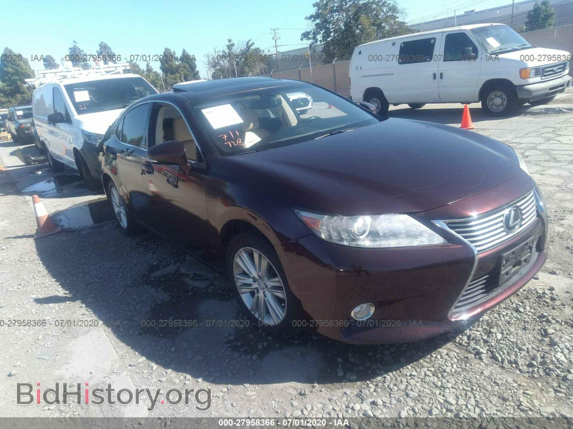 Фотография JTHBK1GG6D2019110 - LEXUS ES 350 2013