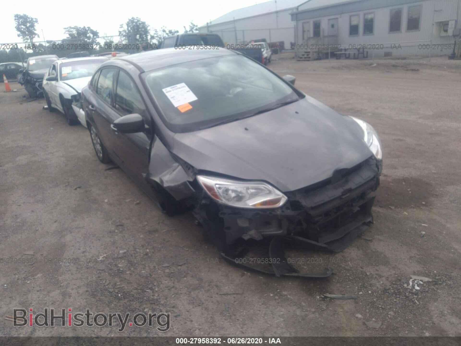 Photo 1FAHP3F20CL255880 - FORD FOCUS 2012