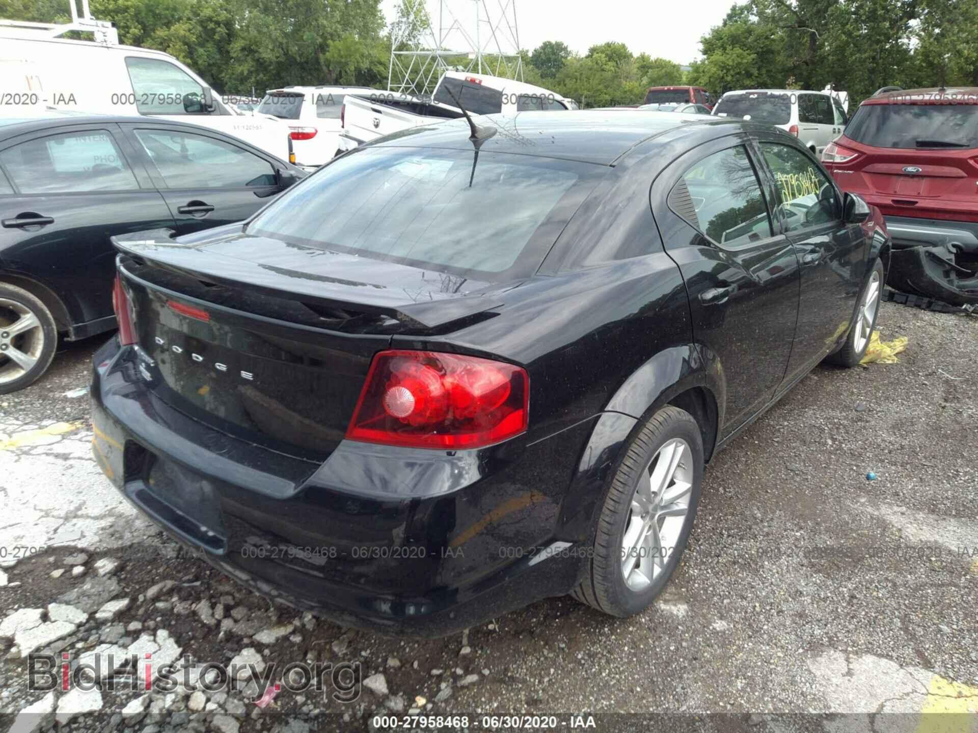 2011 DODGE AVENGER - VIN: 1B3BD1FG9BN593677 - Фото 4