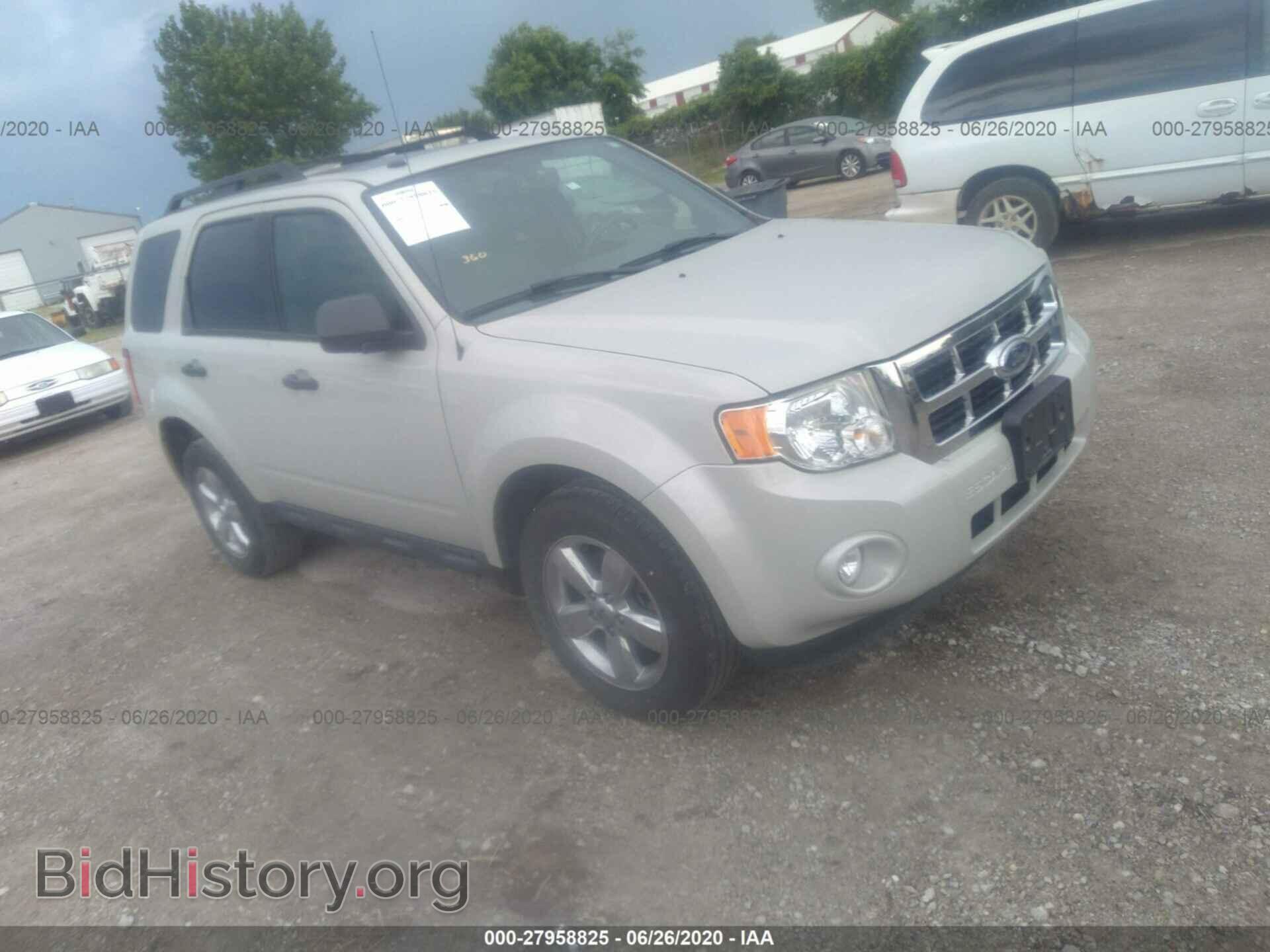 Photo 1FMCU03G99KA80535 - FORD ESCAPE 2009