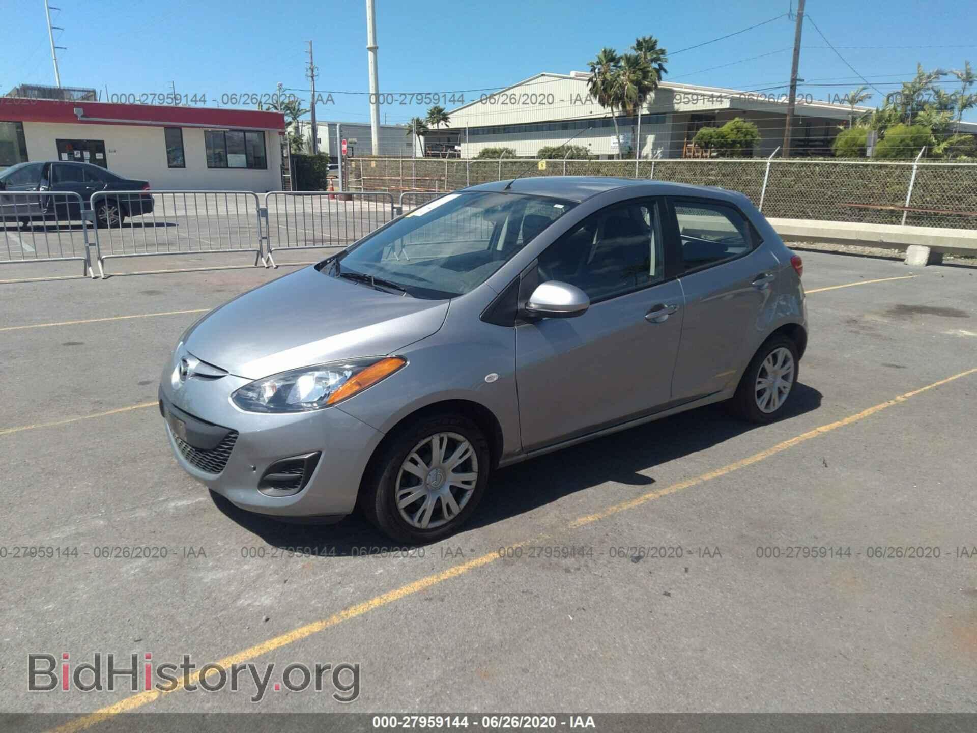 2014 MAZDA MAZDA2 - VIN: JM1DE1KY1E0181886 - Фото 2