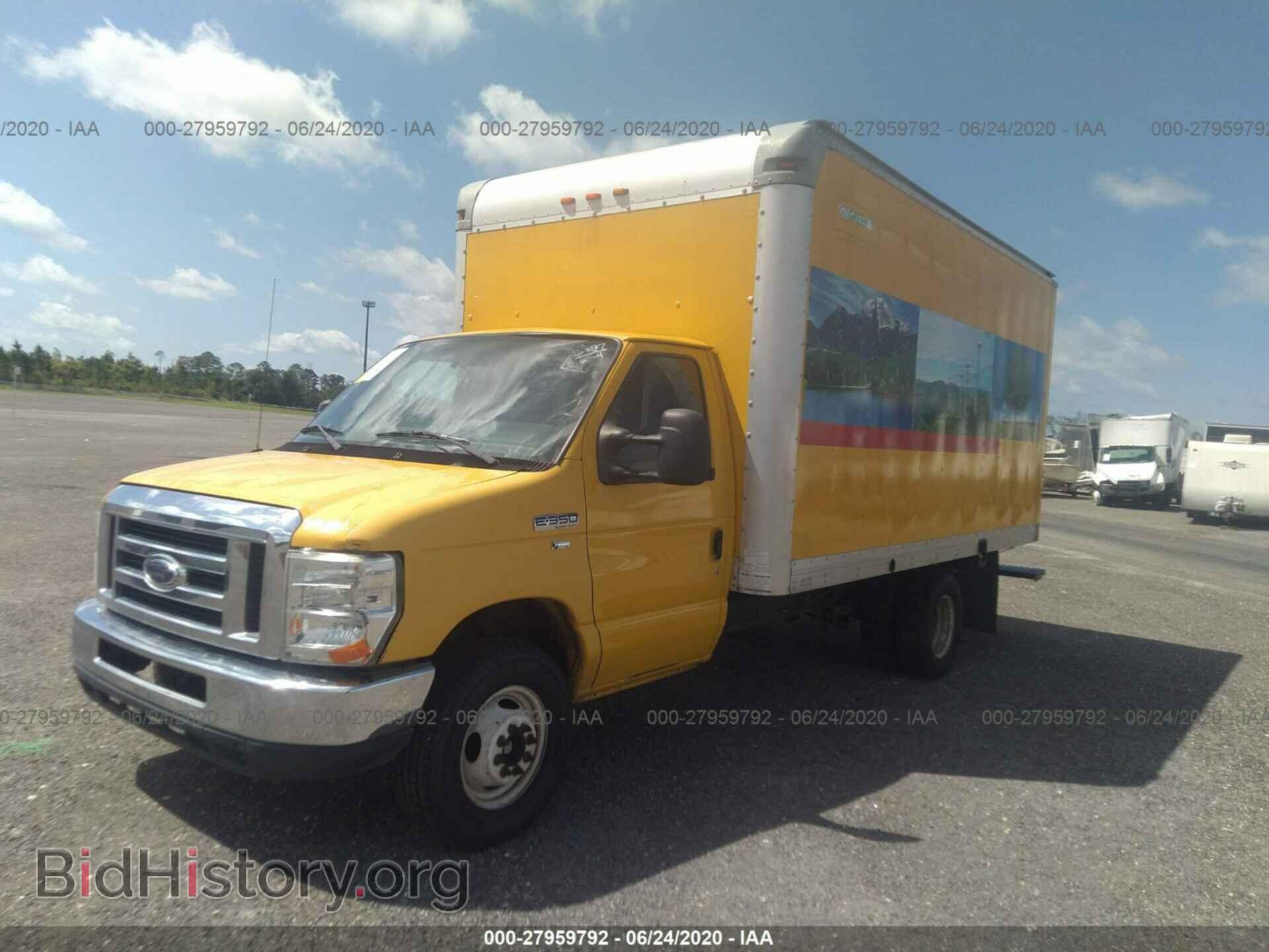 2013 FORD ECONOLINE - VIN: 1FDWE3FL7DDA69812 - Фото 2