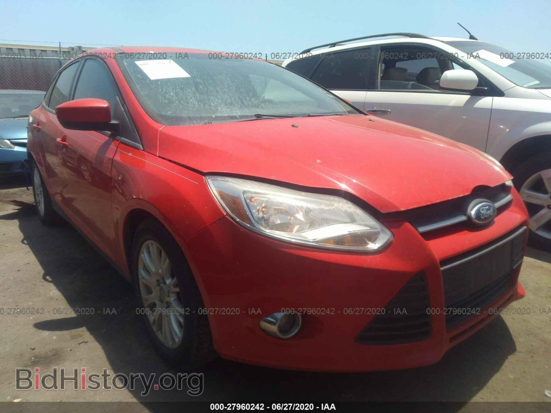 Photo 1FAHP3F25CL333084 - FORD FOCUS 2012