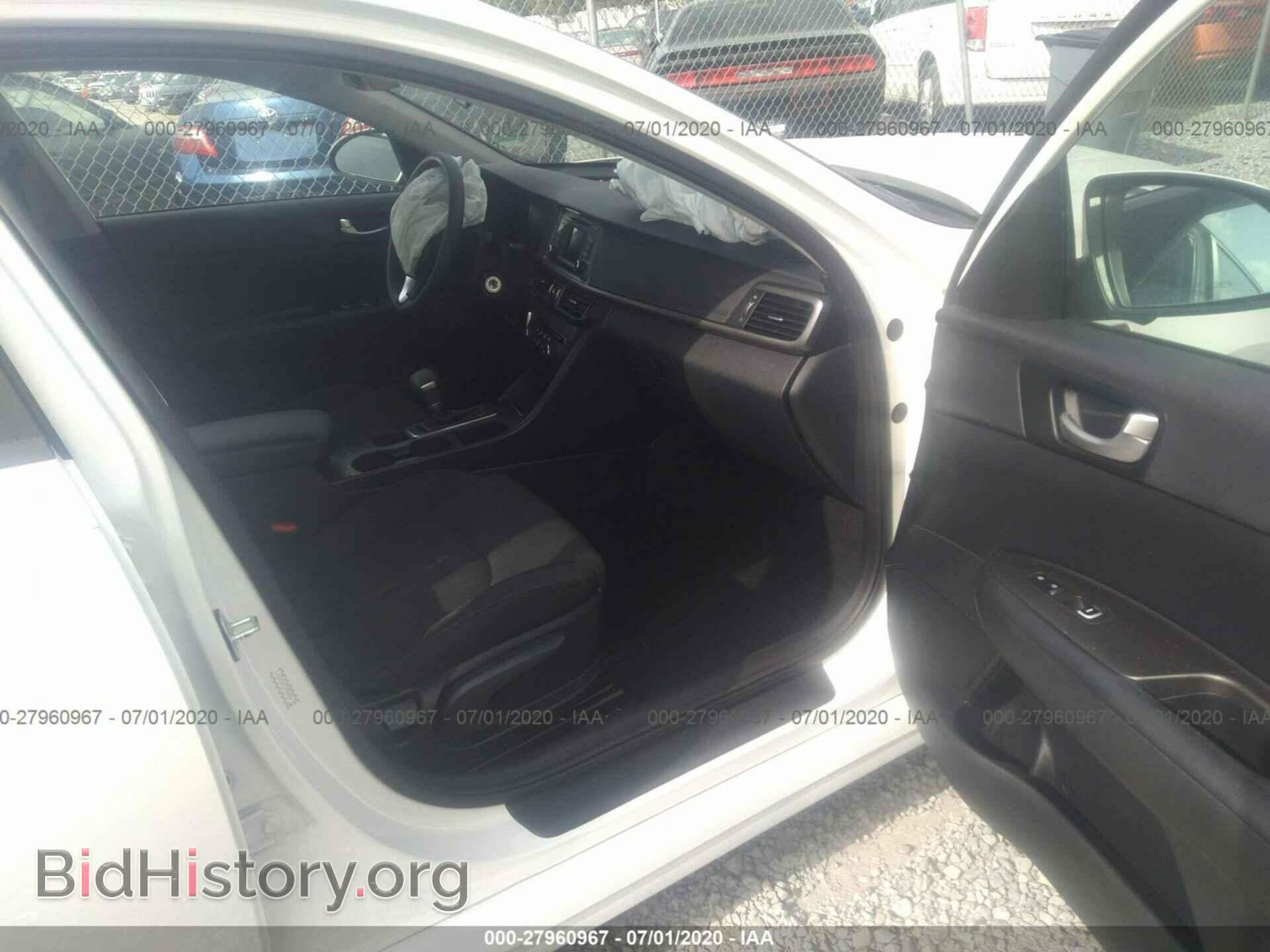 2016 KIA OPTIMA - VIN: KNAGT4L33G5103913 - Фото 5