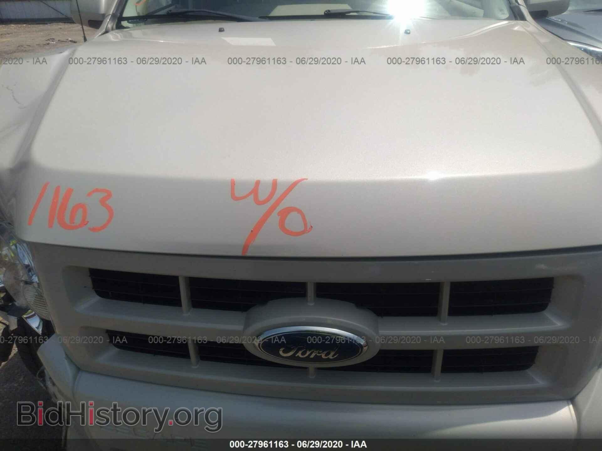 2008 FORD ESCAPE - VIN: 1FMCU94108KA46383 - Фото 10
