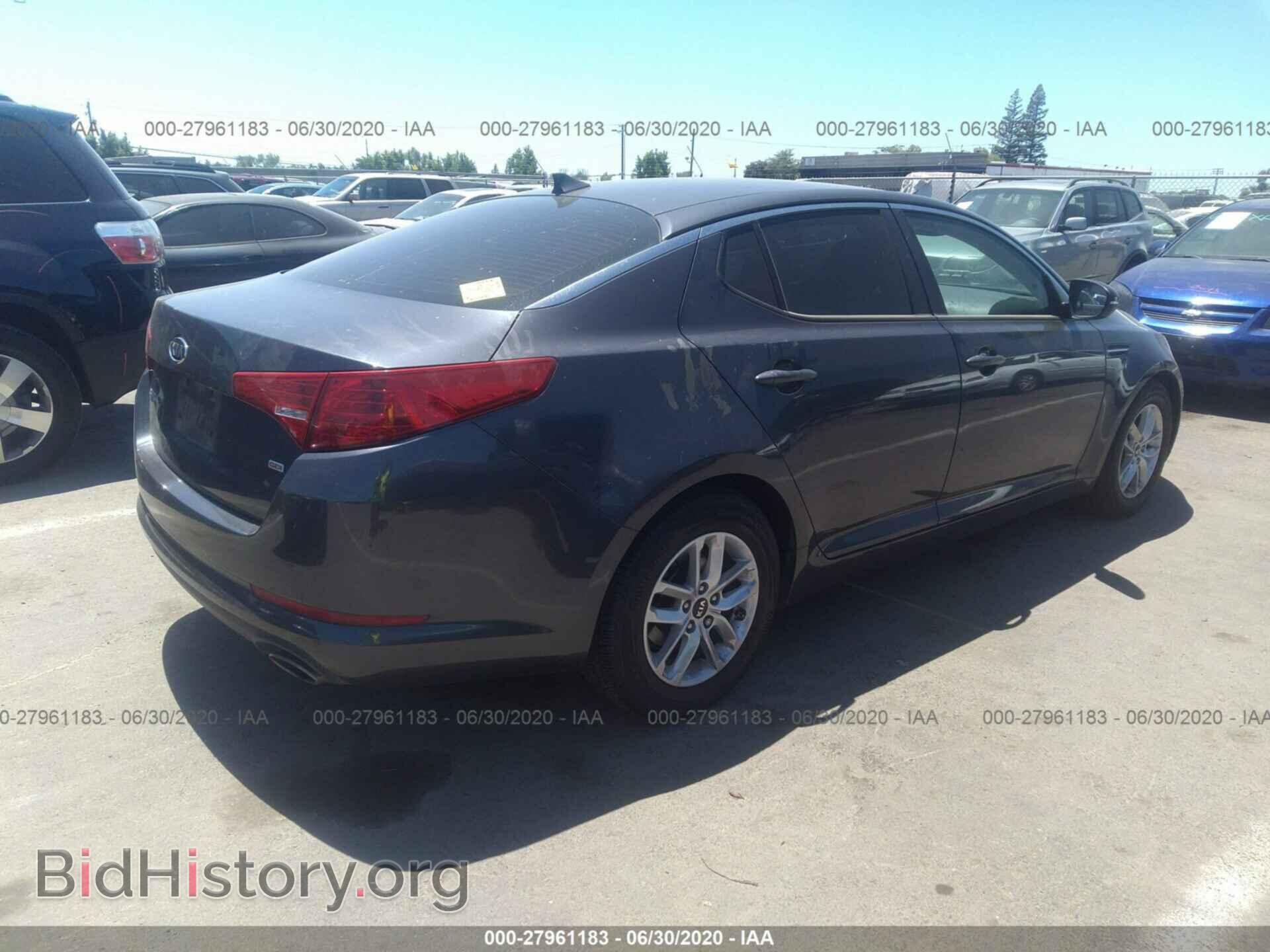2011 KIA OPTIMA - VIN: KNAGM4A70B5116064 - Photo 4