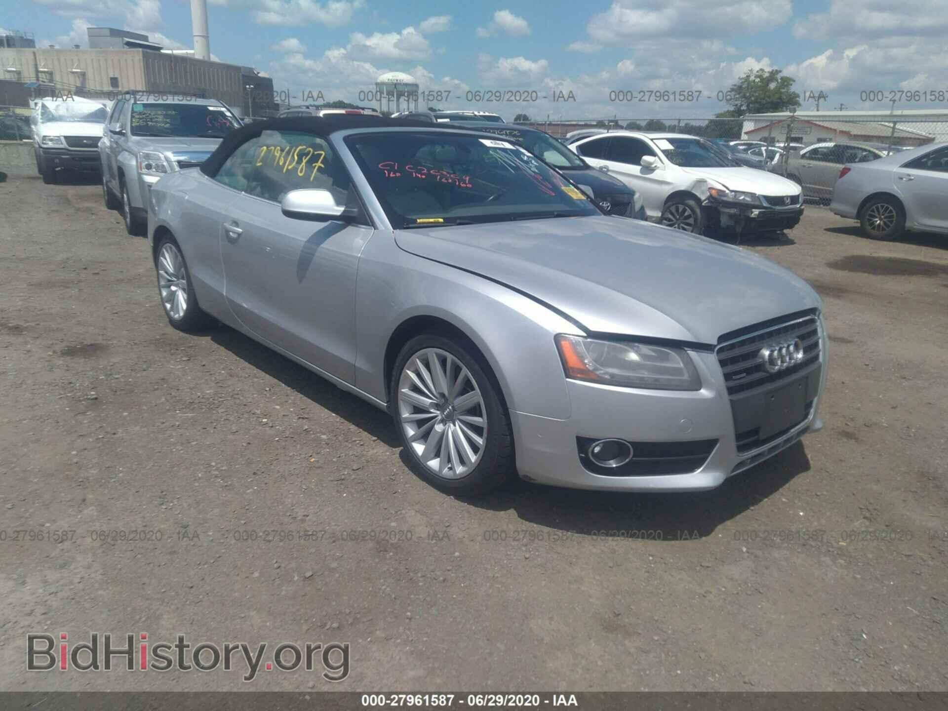 Photo WAULFAFH0BN006589 - AUDI A5 2011