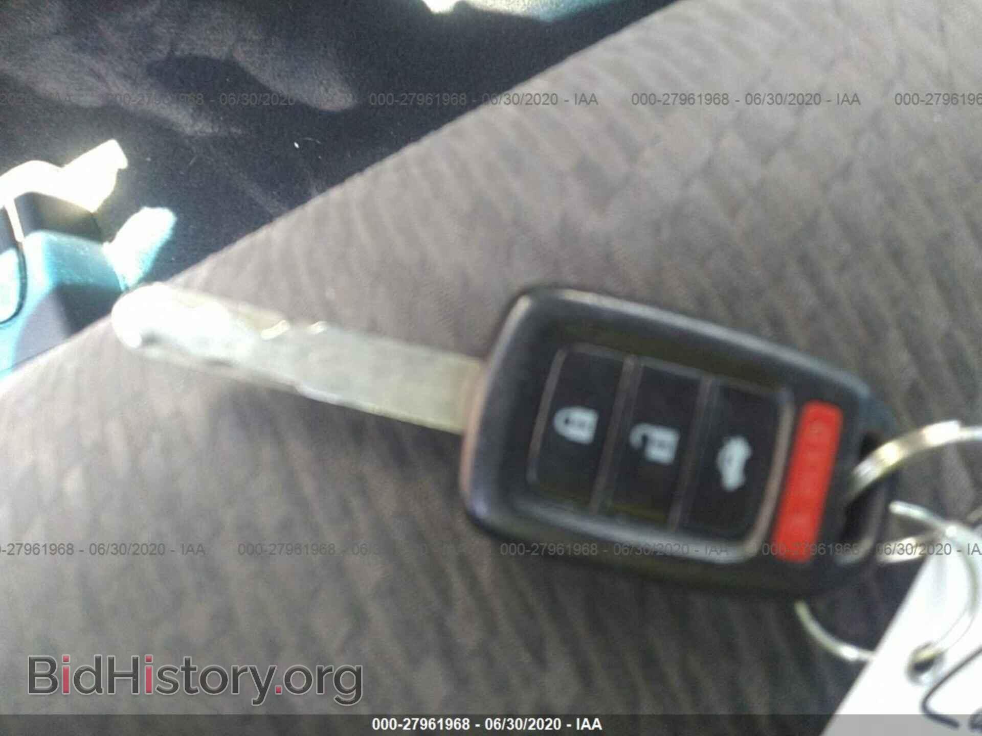 2014 HONDA CIVIC - VIN: 19XFB2F56EE063184 - Фото 11