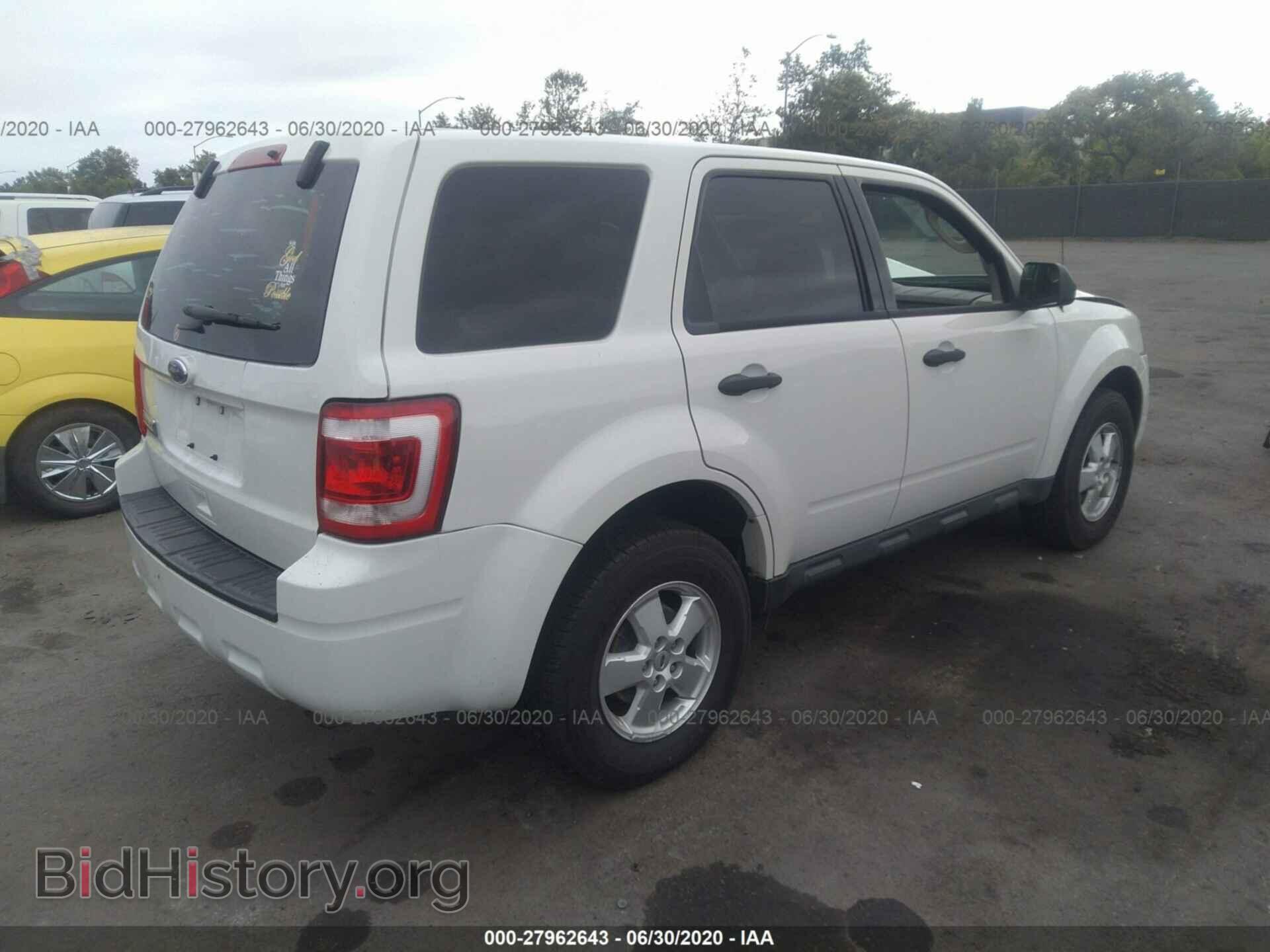 2012 FORD ESCAPE - VIN: 1FMCU9C72CKC69717 - Фото 4