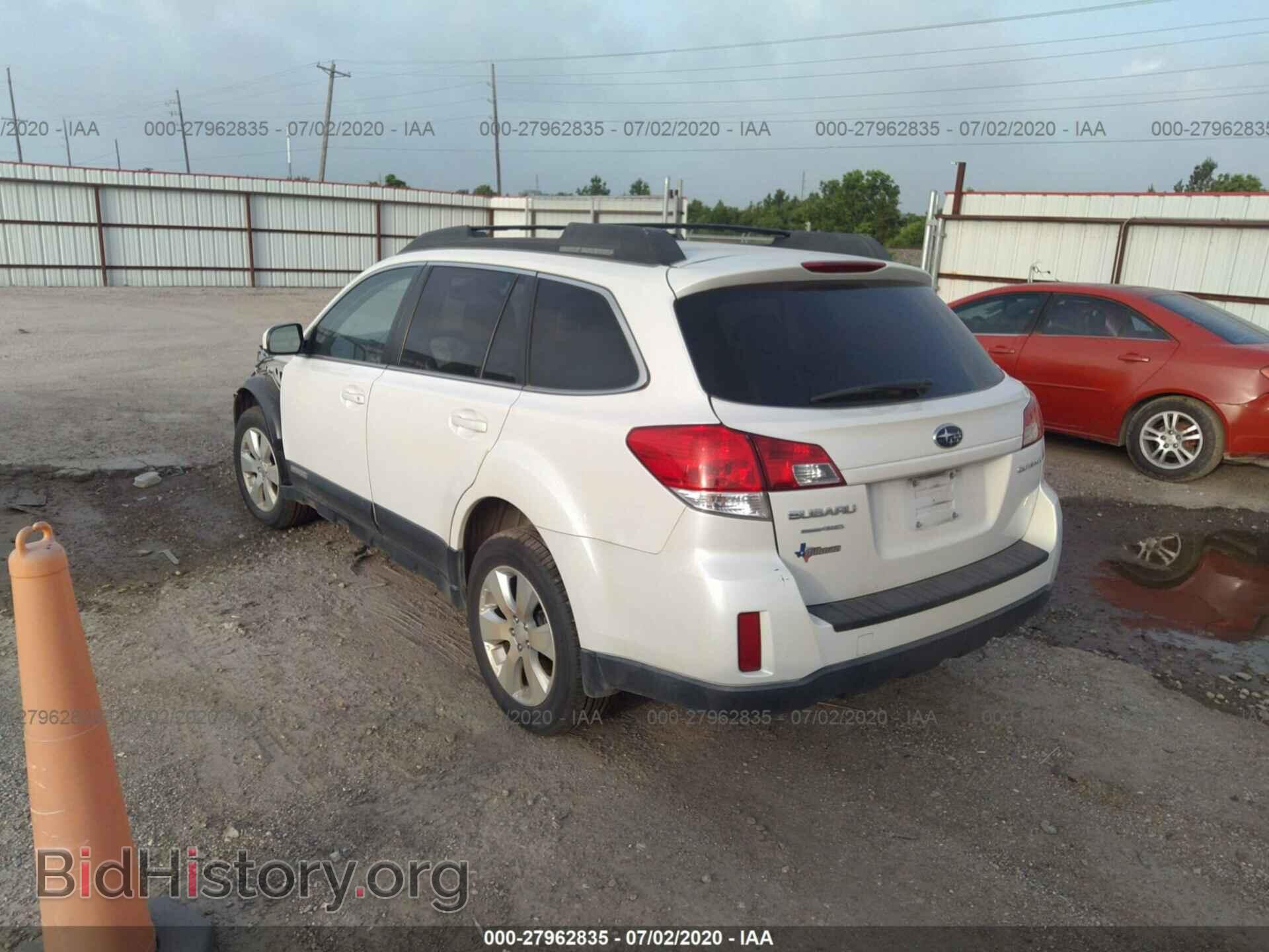 2011 SUBARU OUTBACK - VIN: 4S4BRCBC2B3321395 - Photo 3