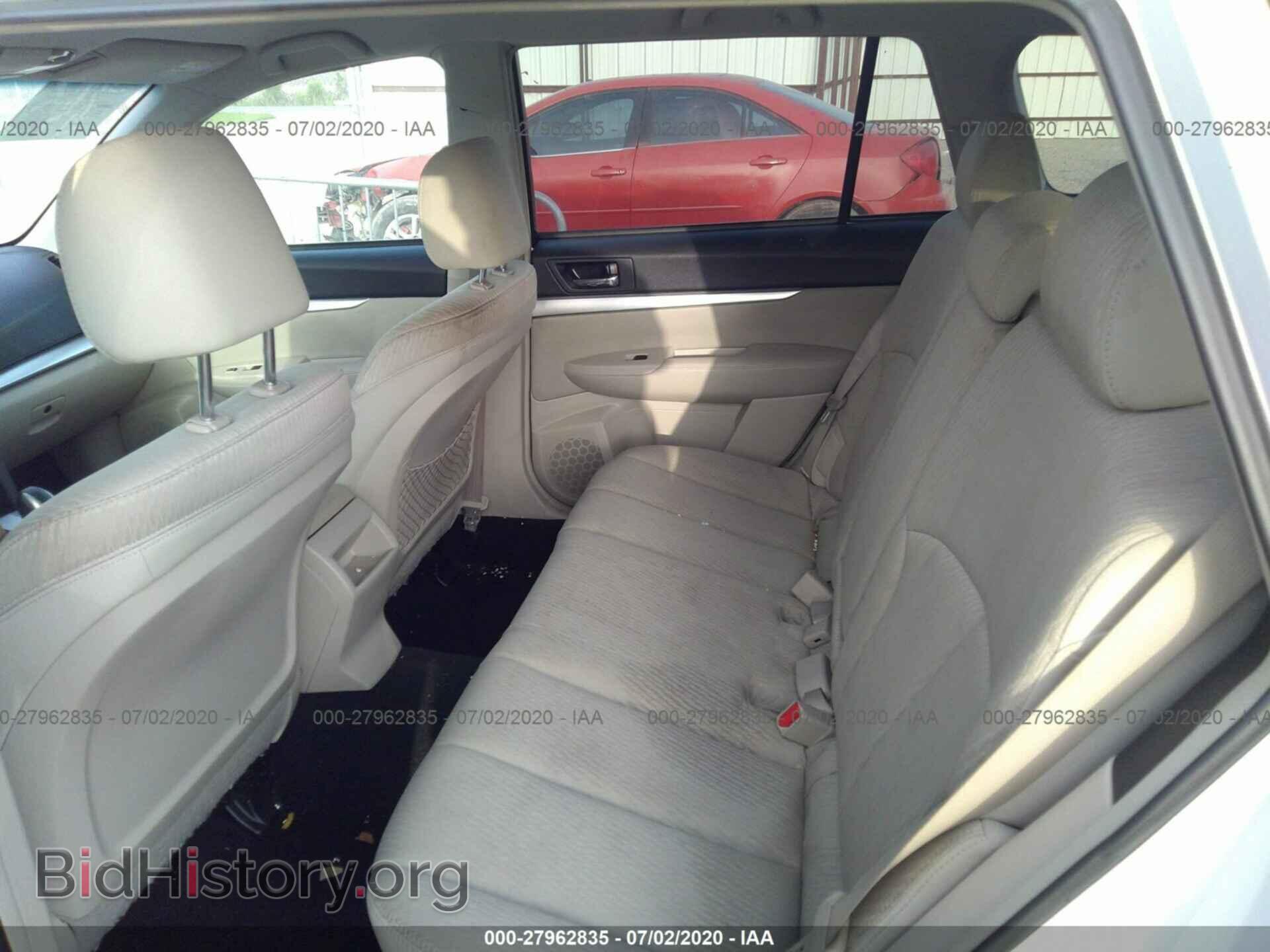2011 SUBARU OUTBACK - VIN: 4S4BRCBC2B3321395 - Photo 8